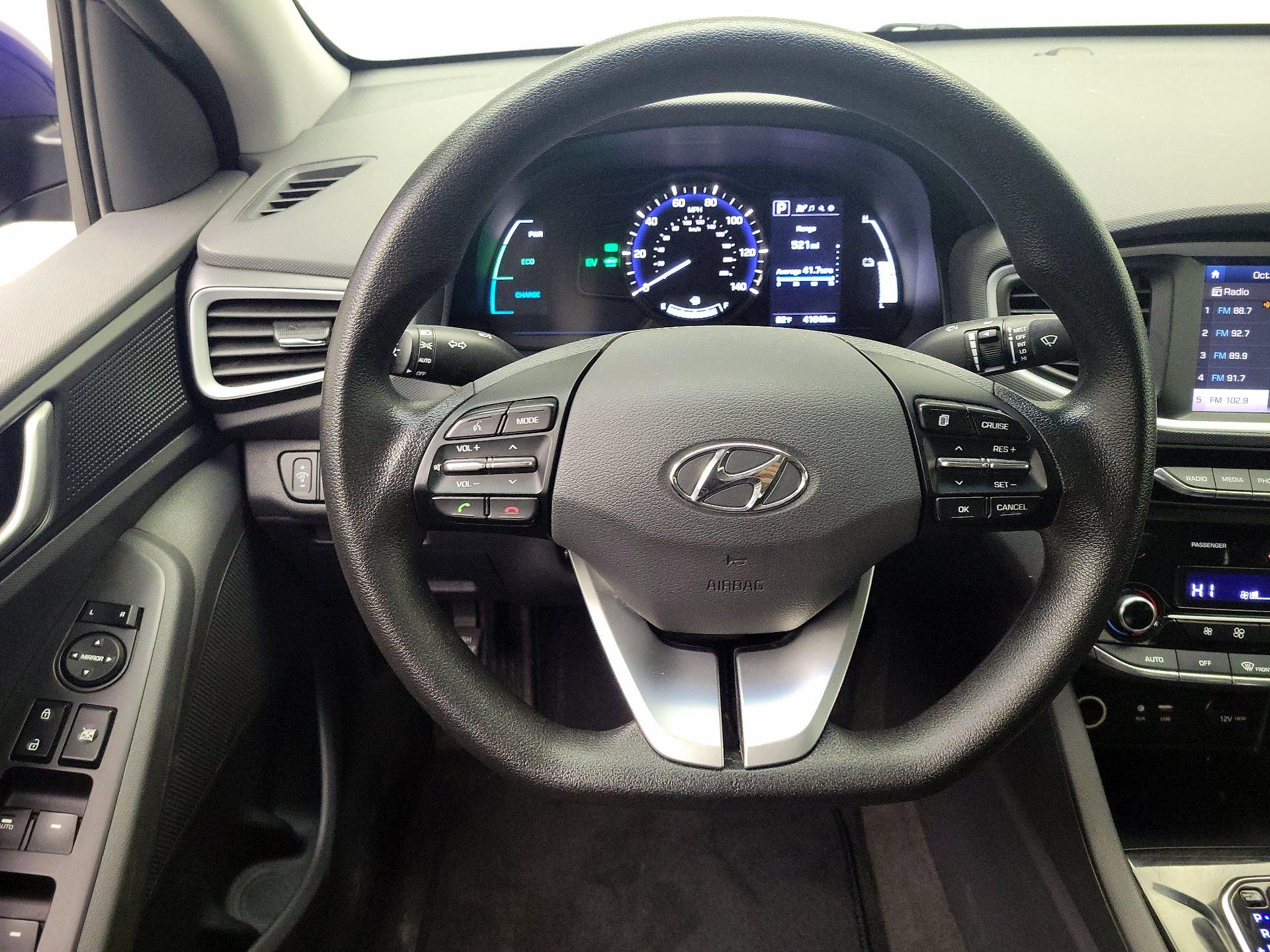 Thumbnail: 2019 Hyundai Ioniq - 10
