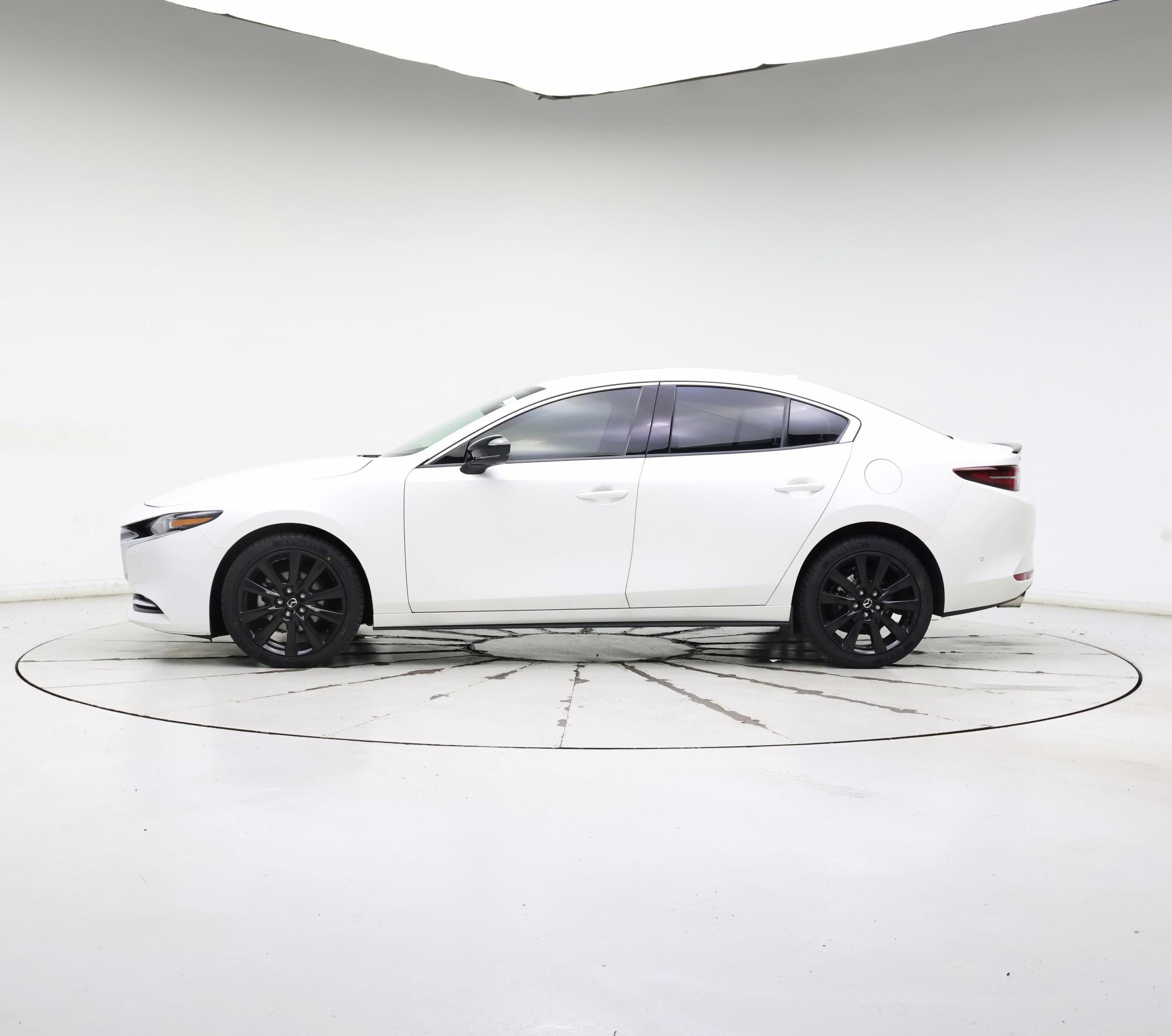 Thumbnail: 2021 Mazda Mazda3 - 3