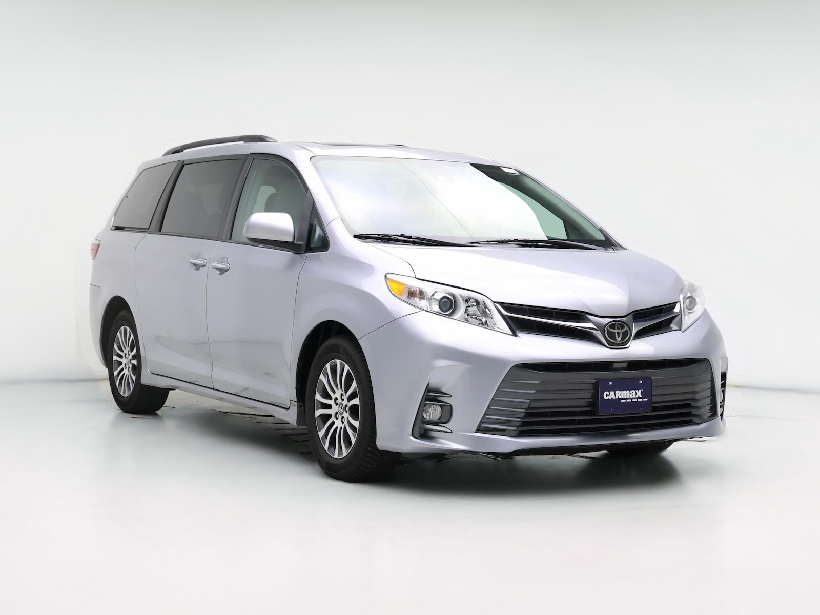 2018 Toyota Sienna XLE