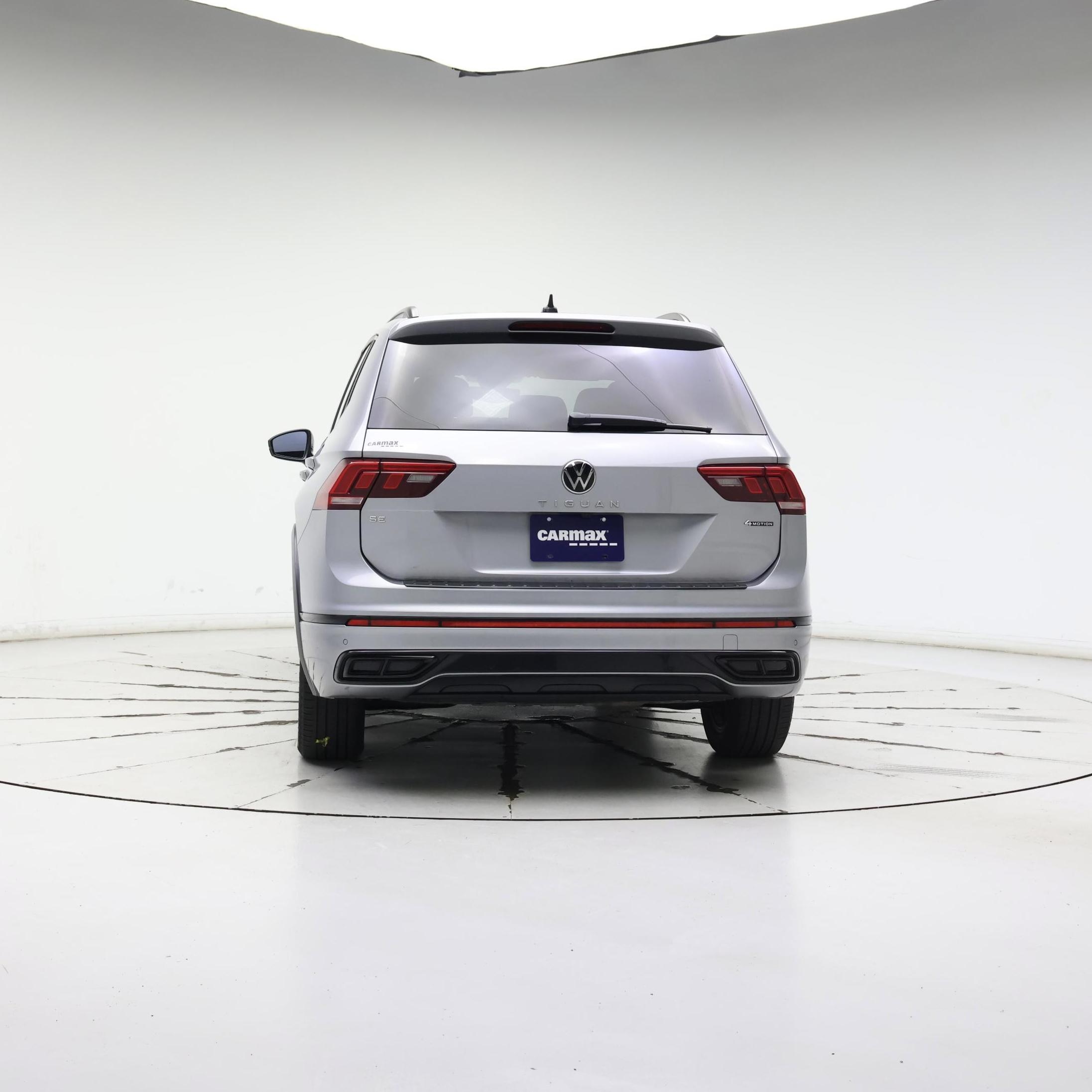Thumbnail: 2022 Volkswagen Tiguan - 6