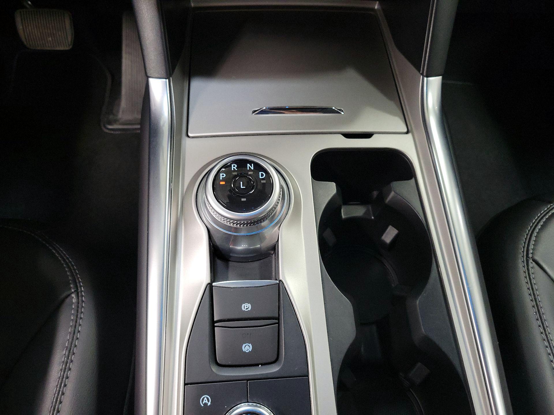 Thumbnail: 2024 Ford Explorer - 18