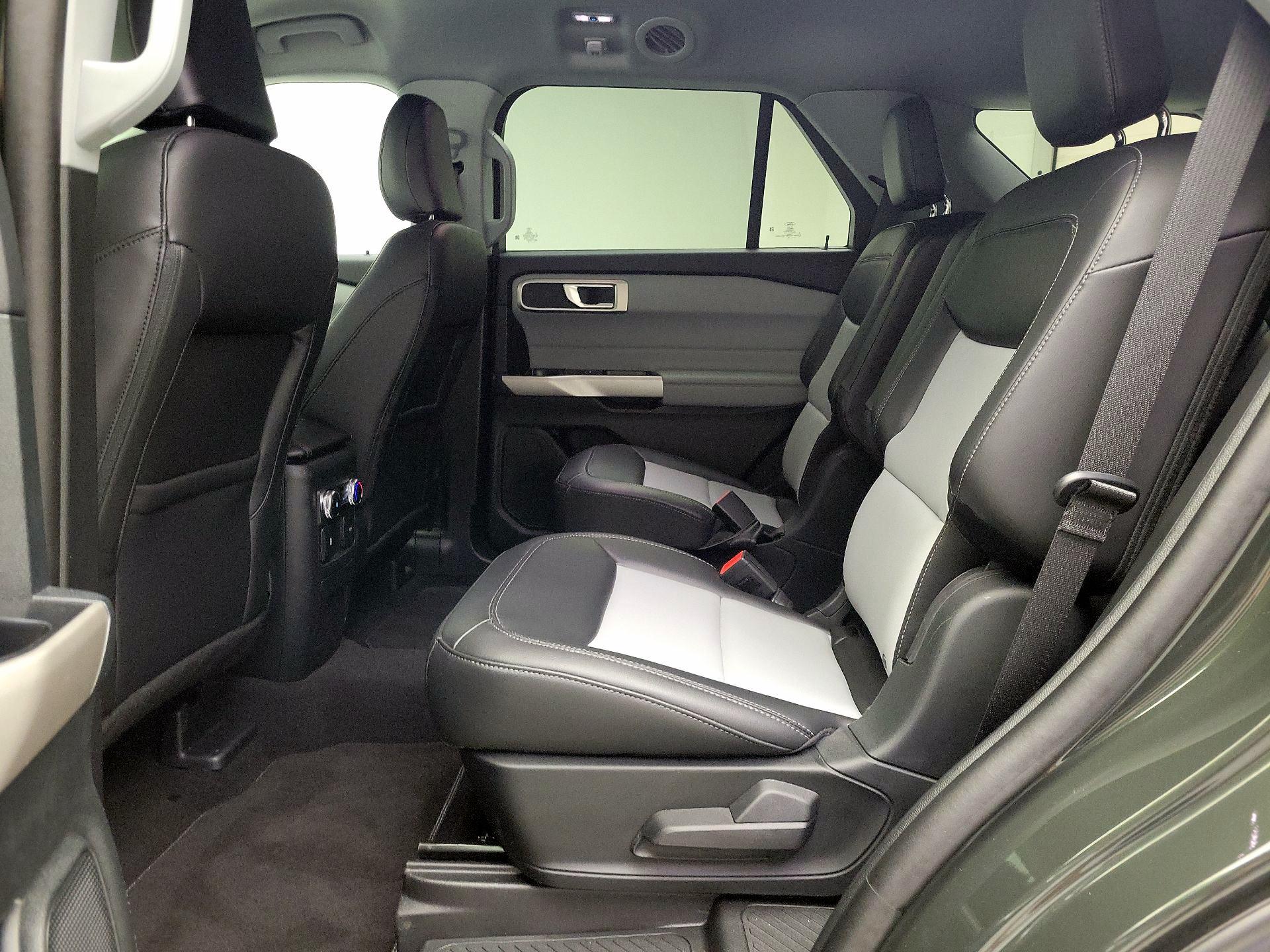 Thumbnail: 2024 Ford Explorer - 20