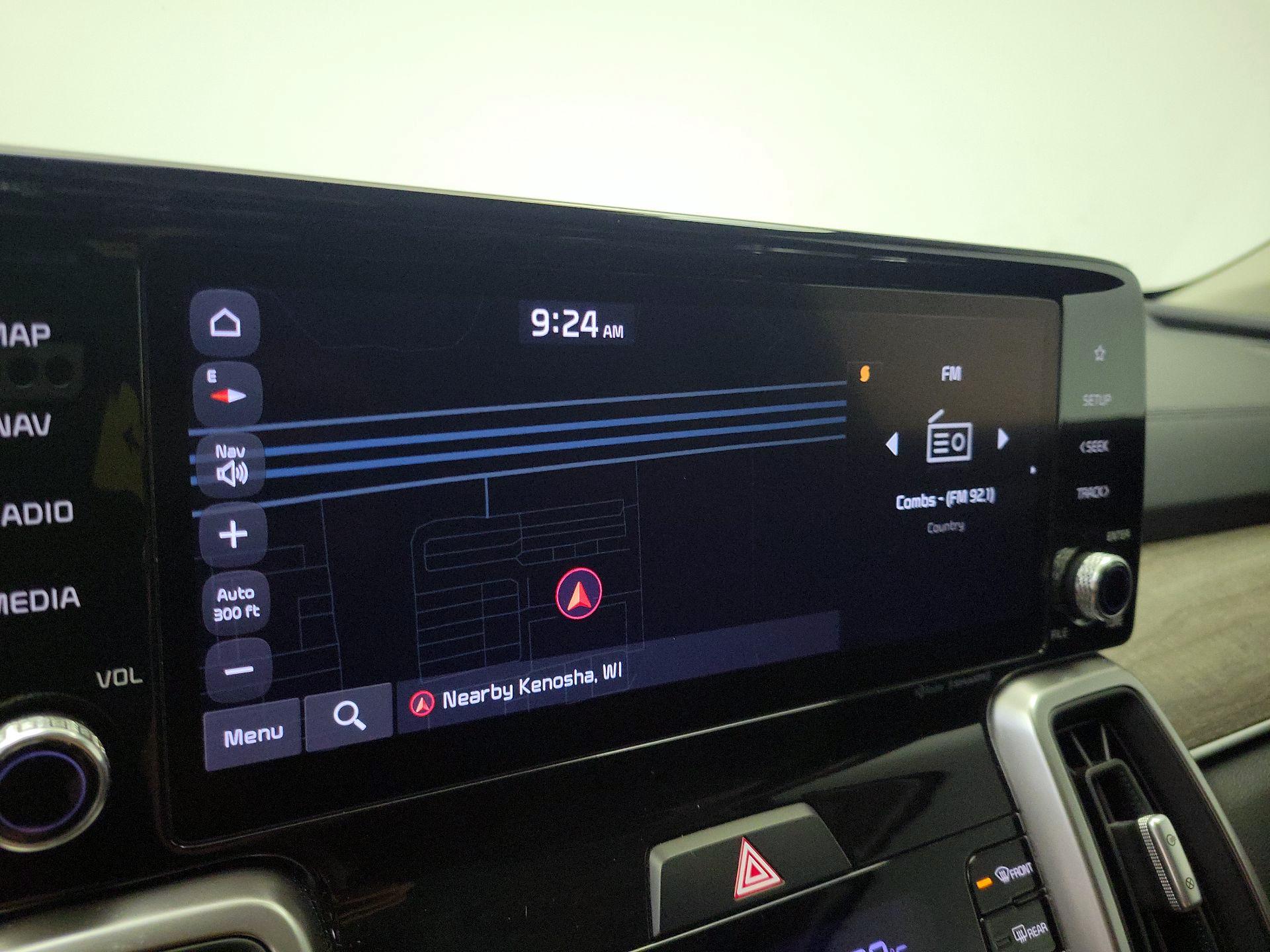 Thumbnail: 2023 Kia Sorento - 14