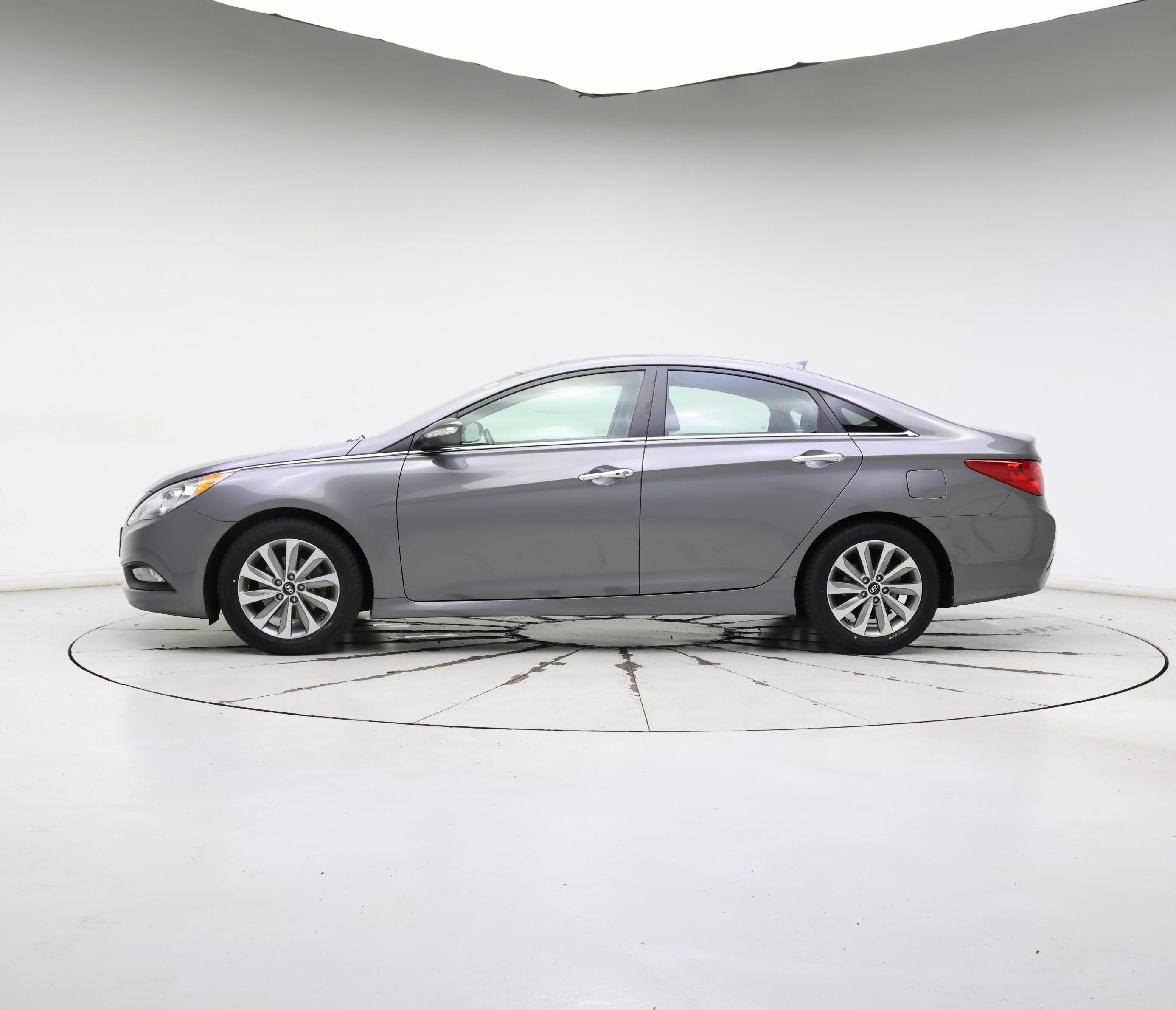 Thumbnail: 2014 Hyundai Sonata - 3