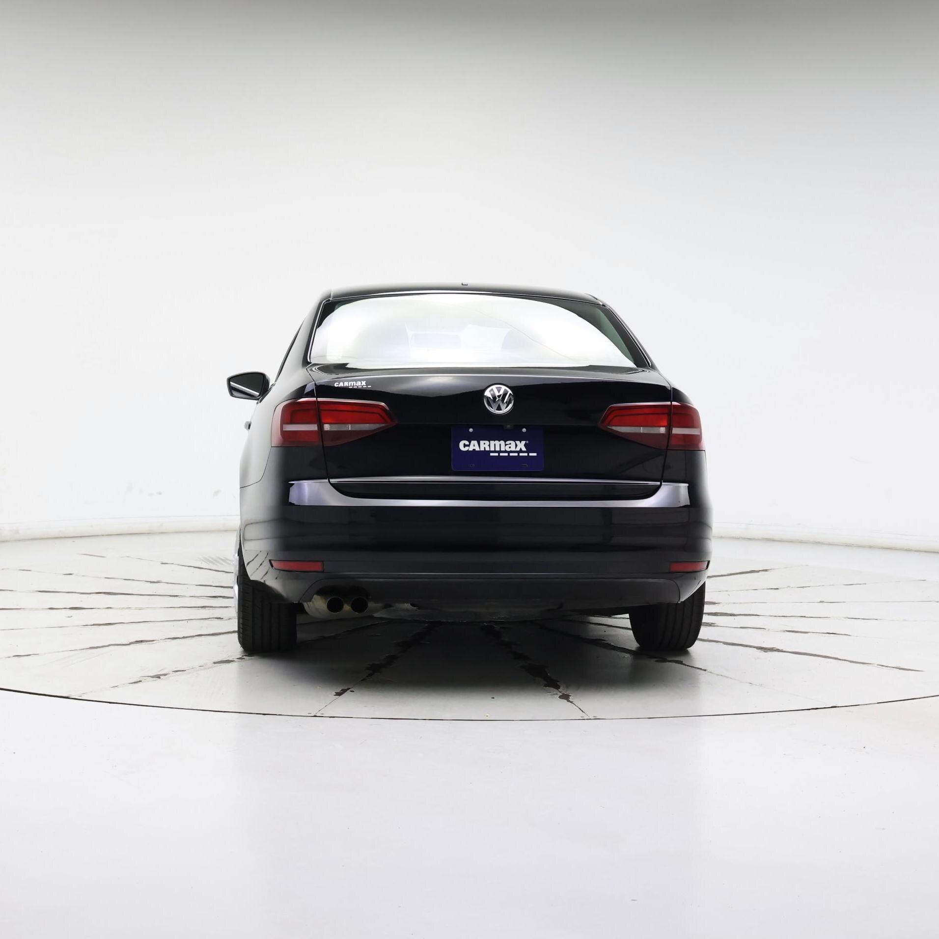 Thumbnail: 2017 Volkswagen Jetta - 6