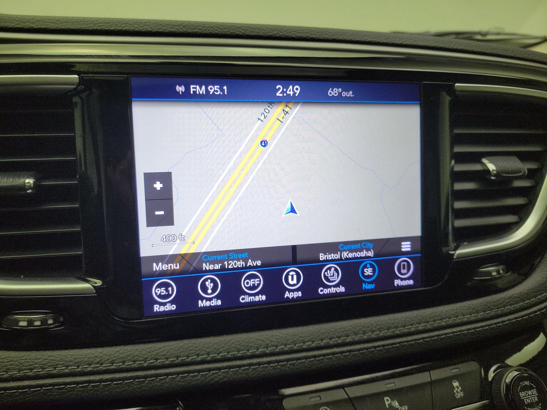 Thumbnail: 2019 Chrysler Pacifica - 14