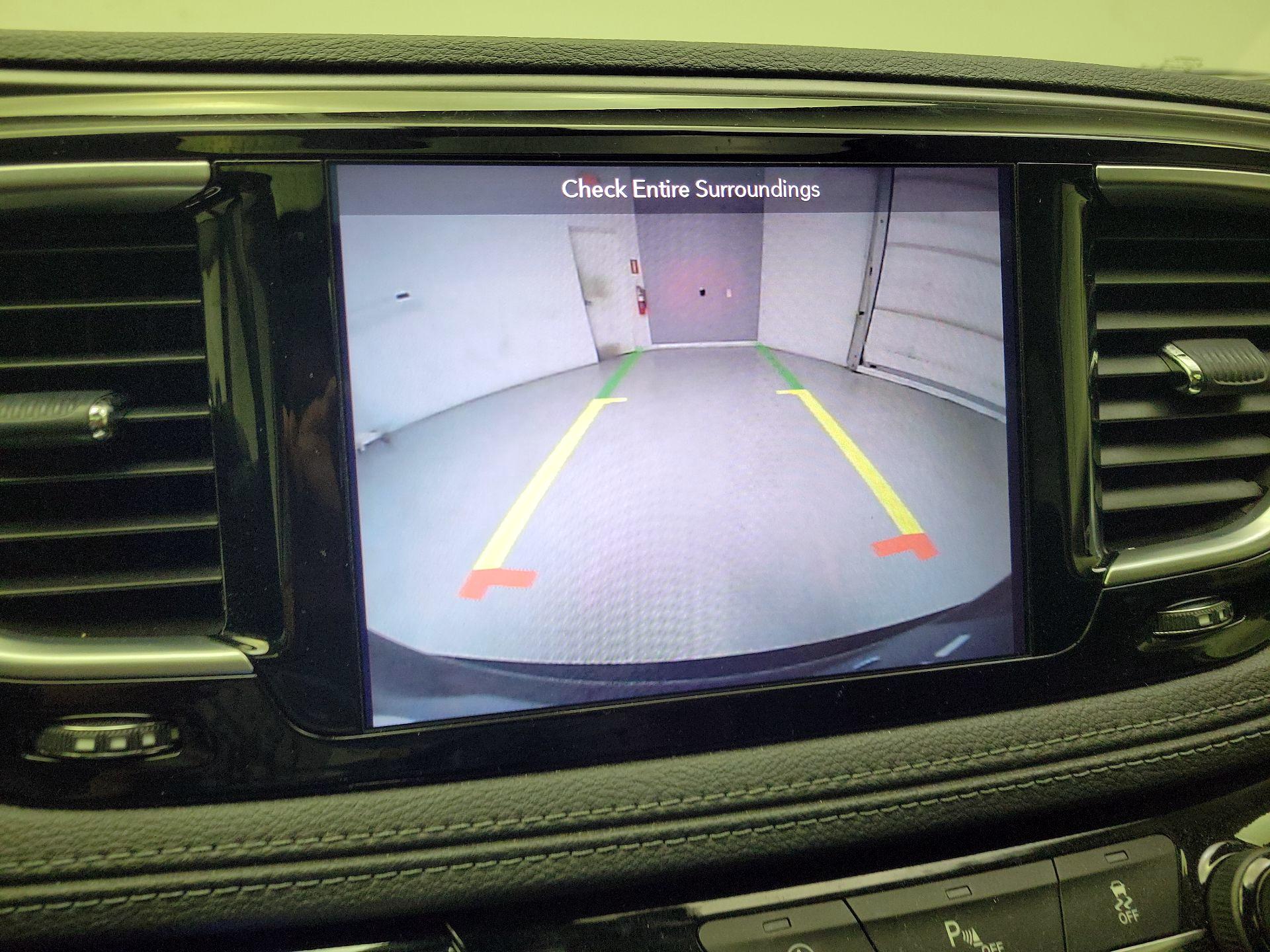 Thumbnail: 2019 Chrysler Pacifica - 15