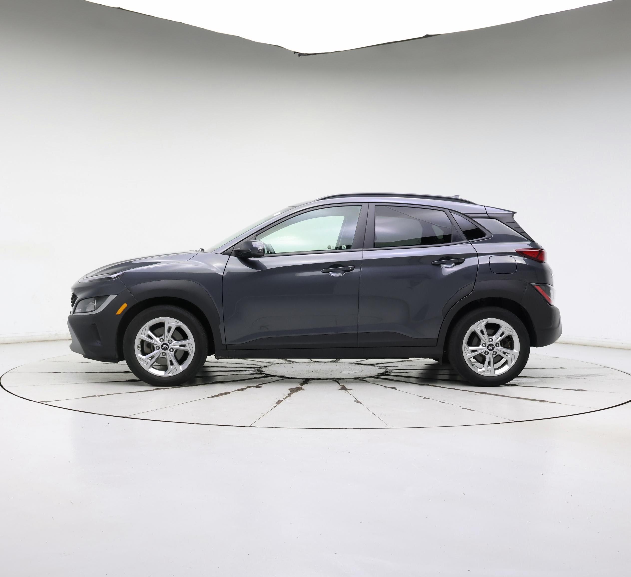 Thumbnail: 2022 Hyundai Kona - 3