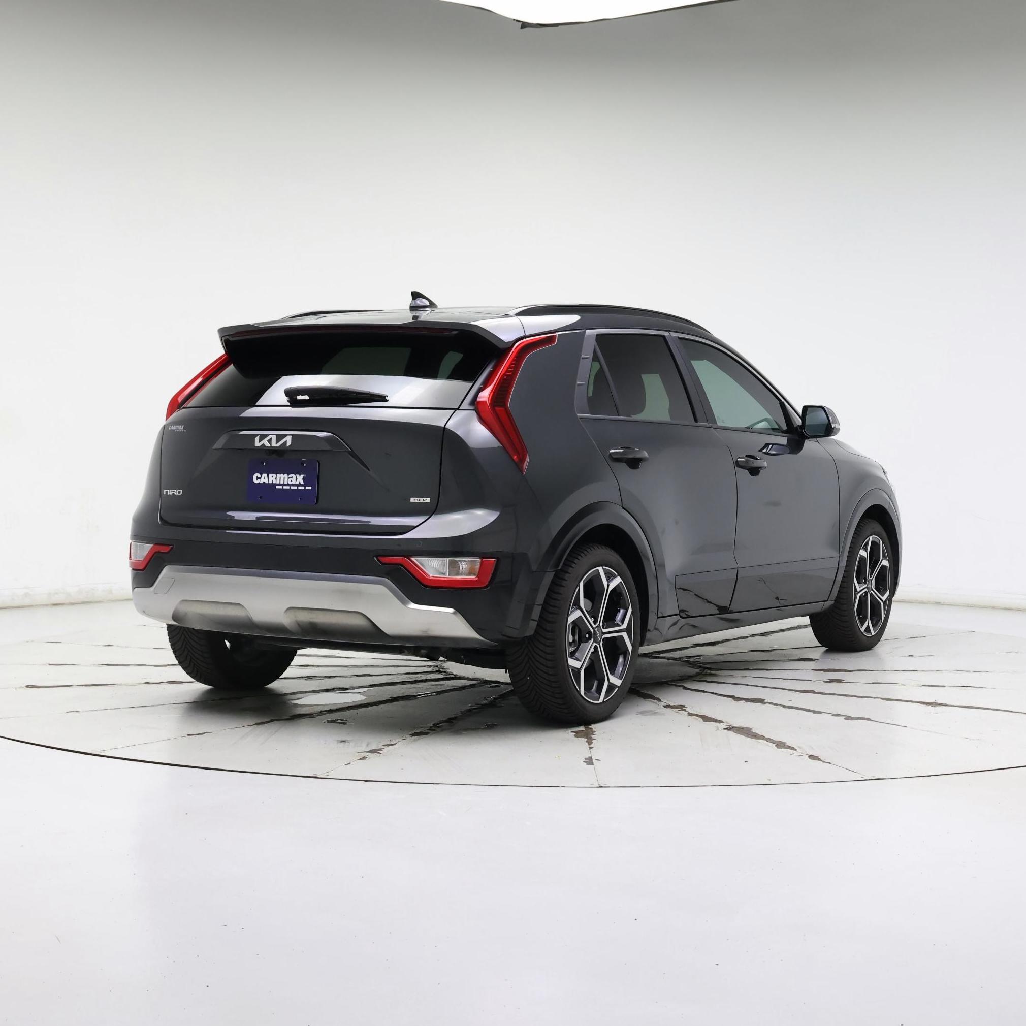 Thumbnail: 2024 Kia Niro - 8