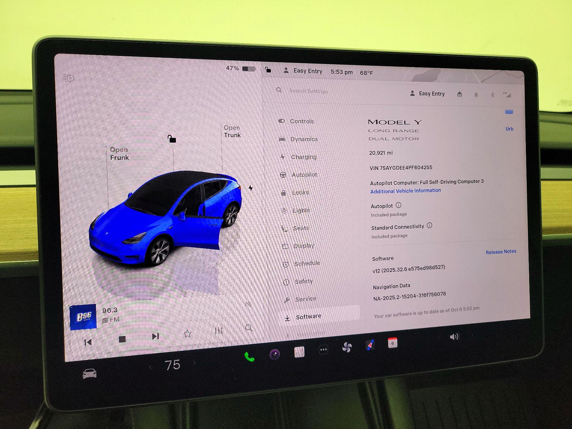 Thumbnail: 2023 Tesla Model Y - 13