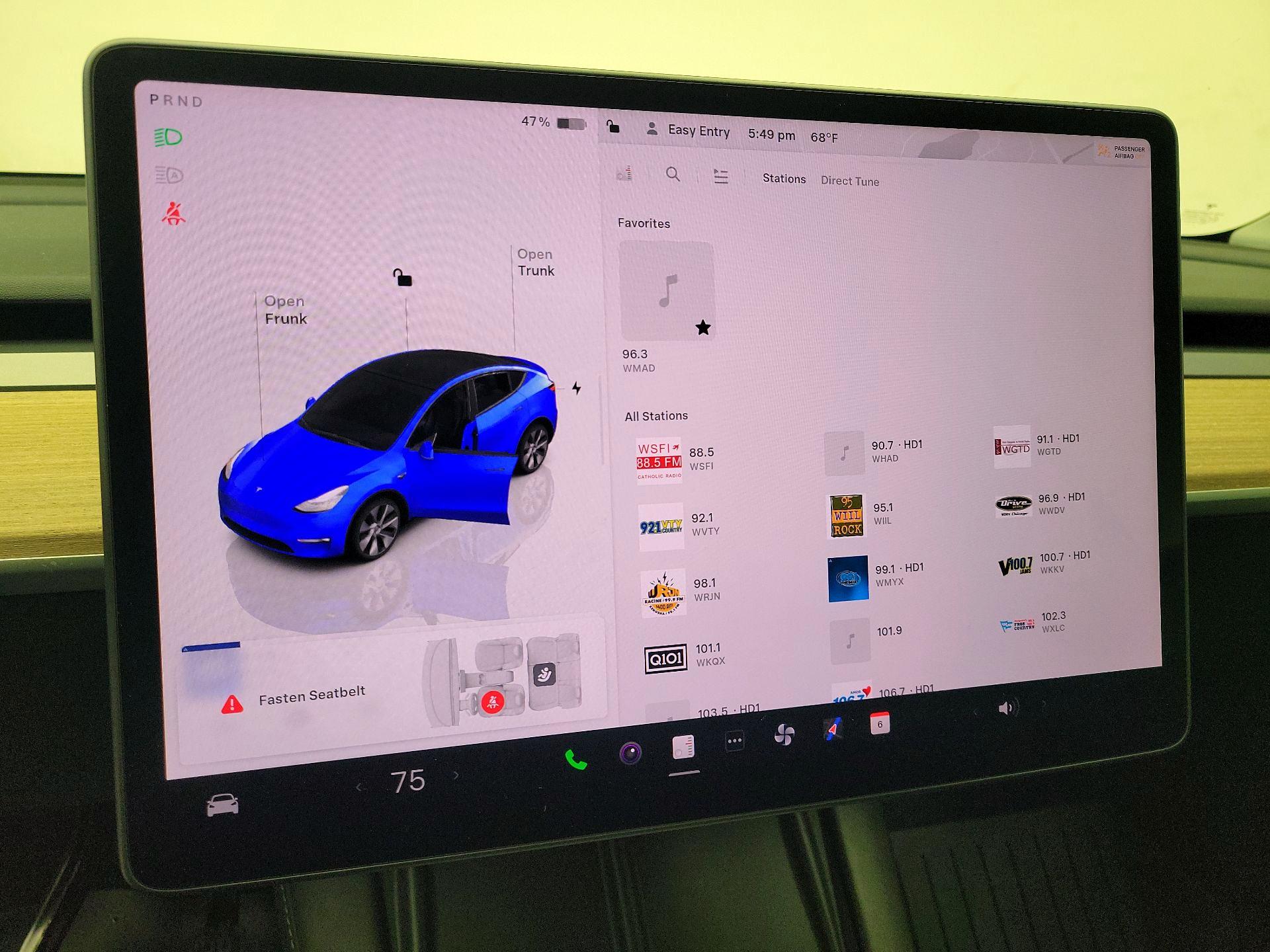 Thumbnail: 2023 Tesla Model Y - 15