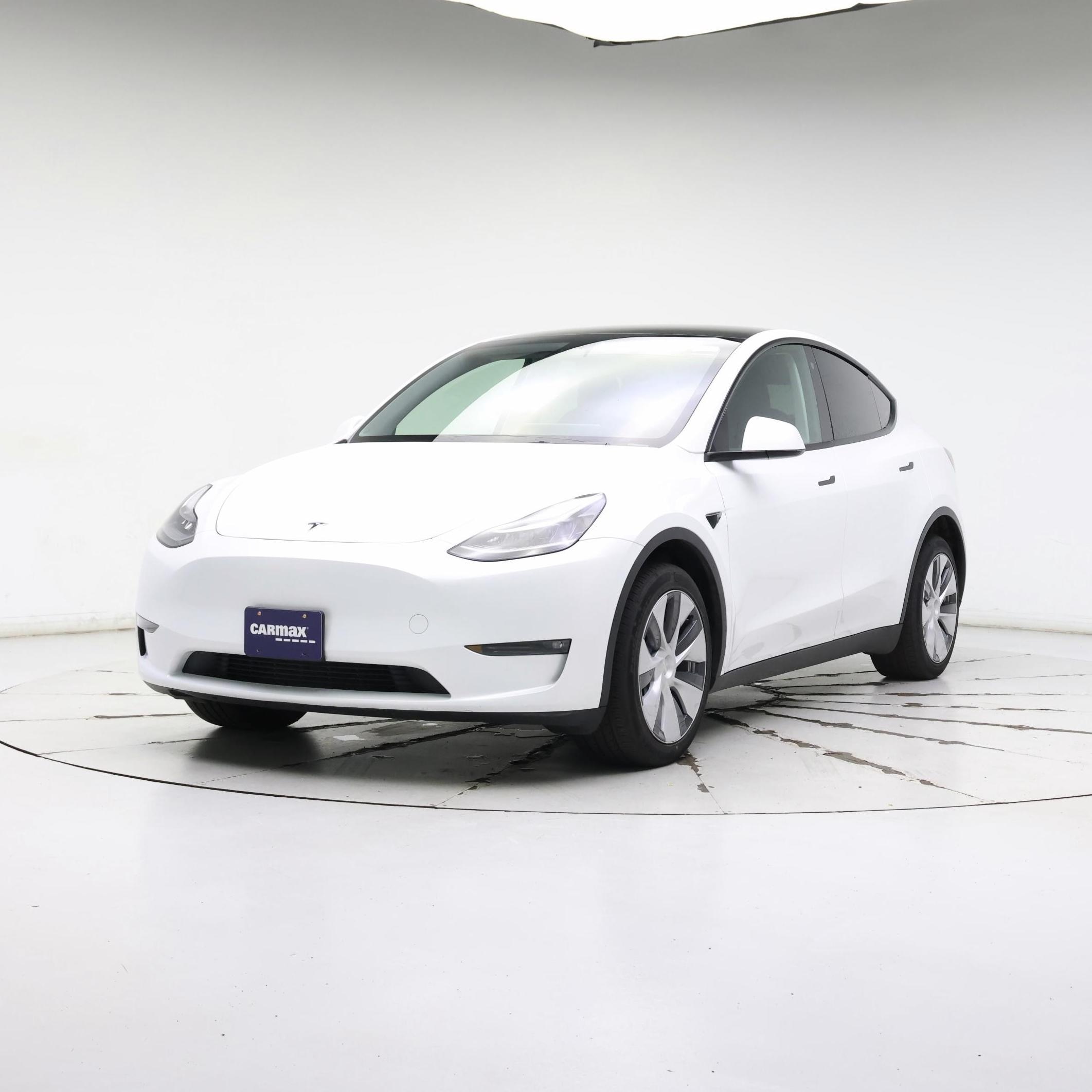 Thumbnail: 2023 Tesla Model Y - 4