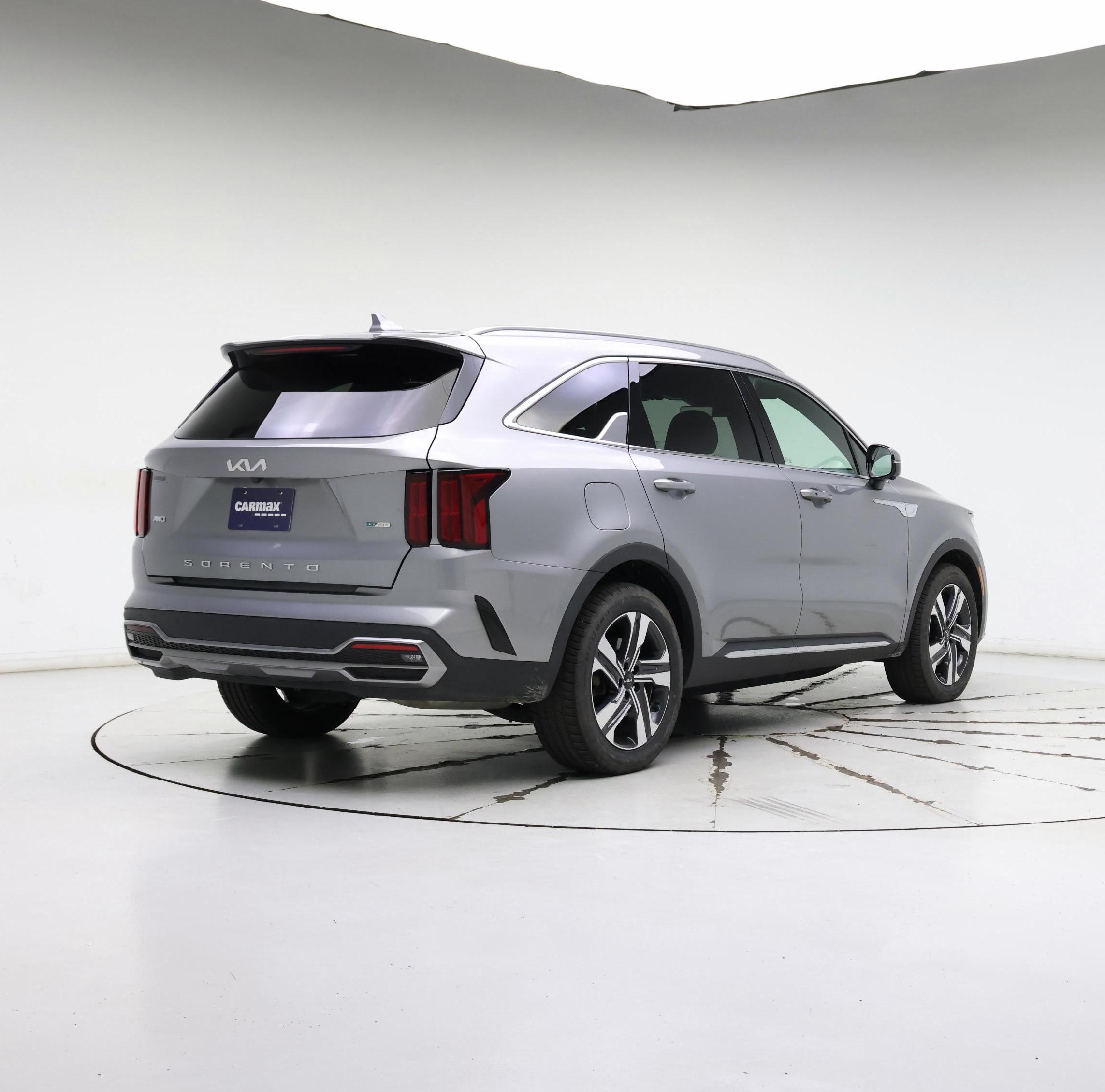 Thumbnail: 2022 Kia Sorento - 8