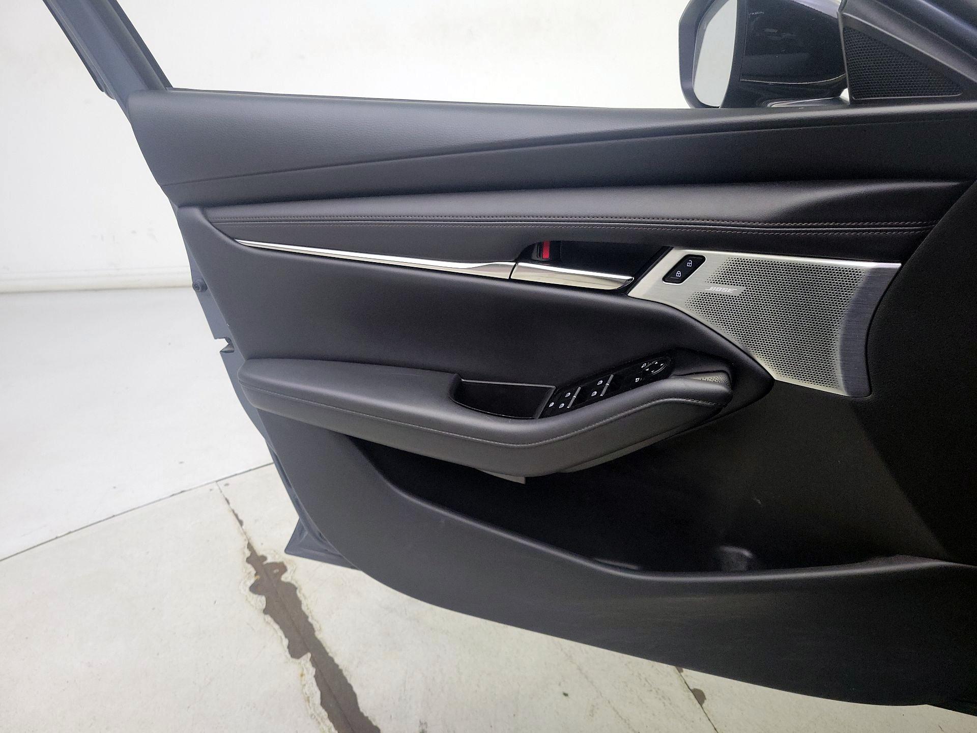 Thumbnail: 2021 Mazda Mazda3 - 12