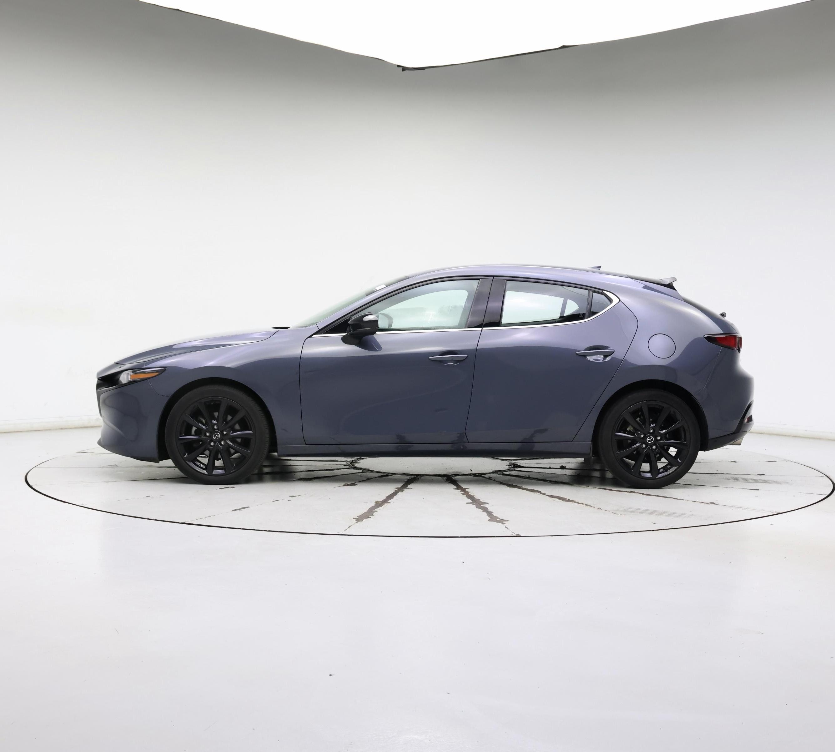 Thumbnail: 2021 Mazda Mazda3 - 3