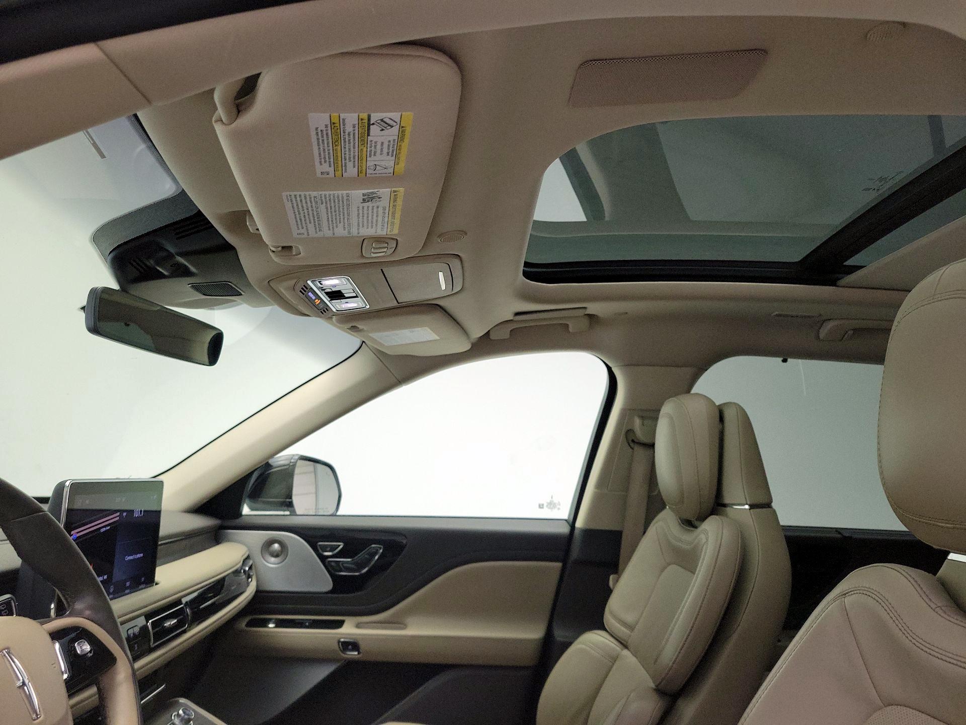 Thumbnail: 2020 Lincoln Aviator - 20
