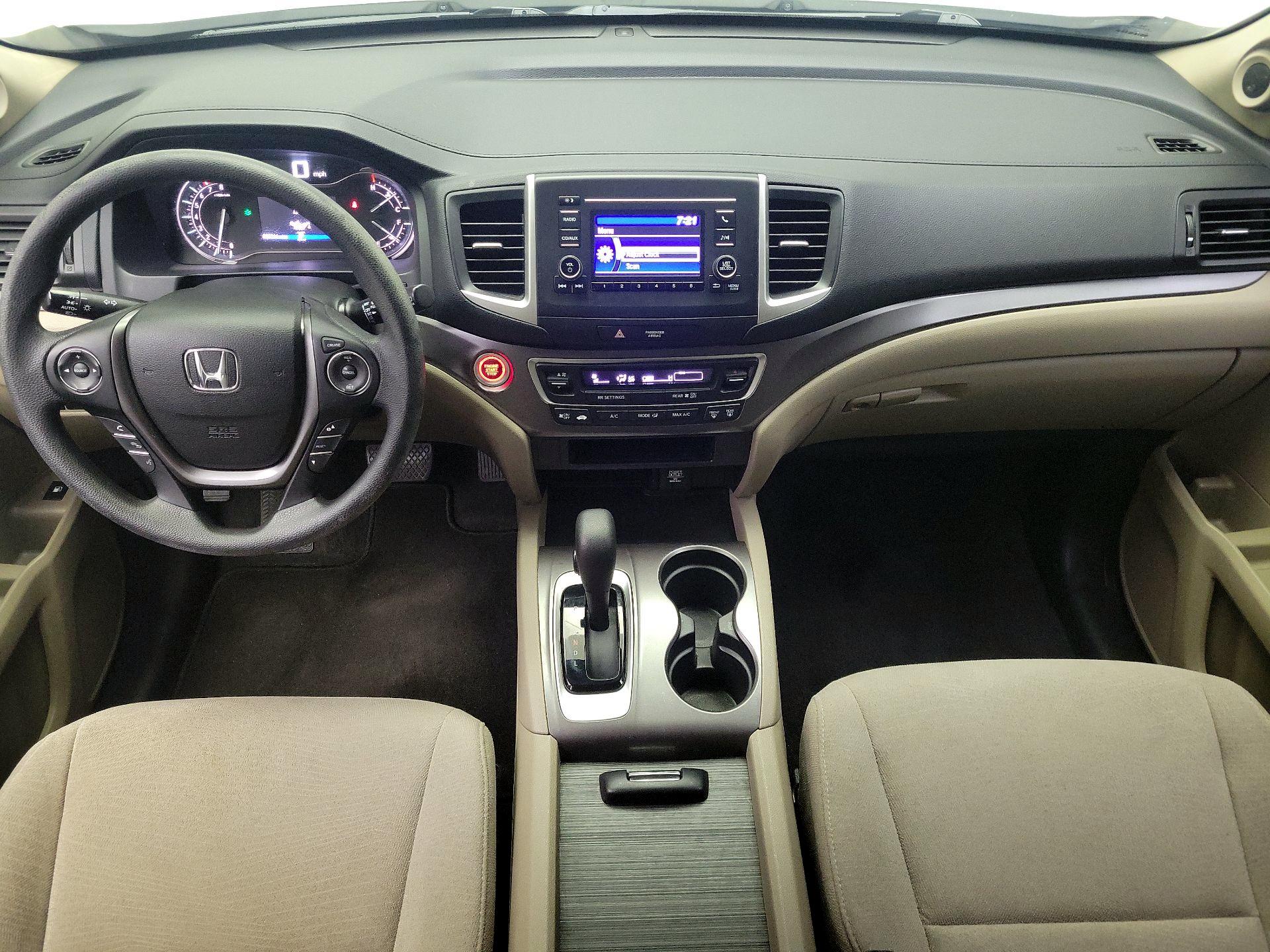 Thumbnail: 2016 Honda Pilot - 9