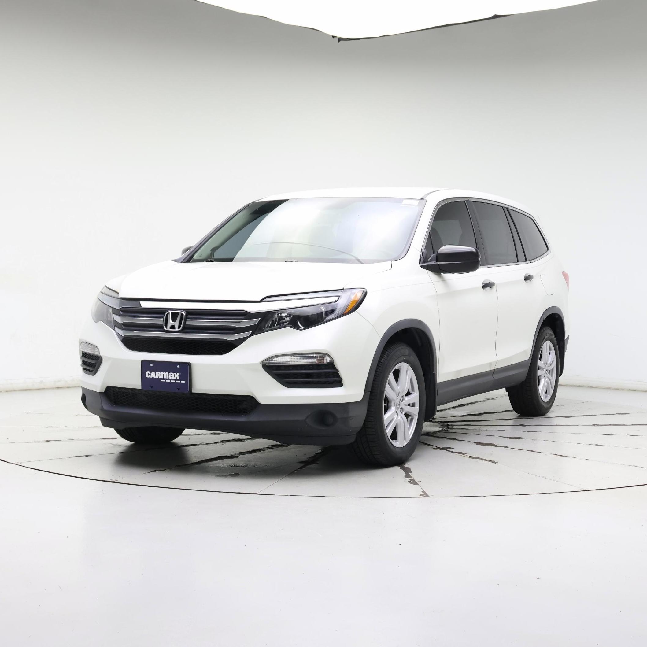 Thumbnail: 2016 Honda Pilot - 4
