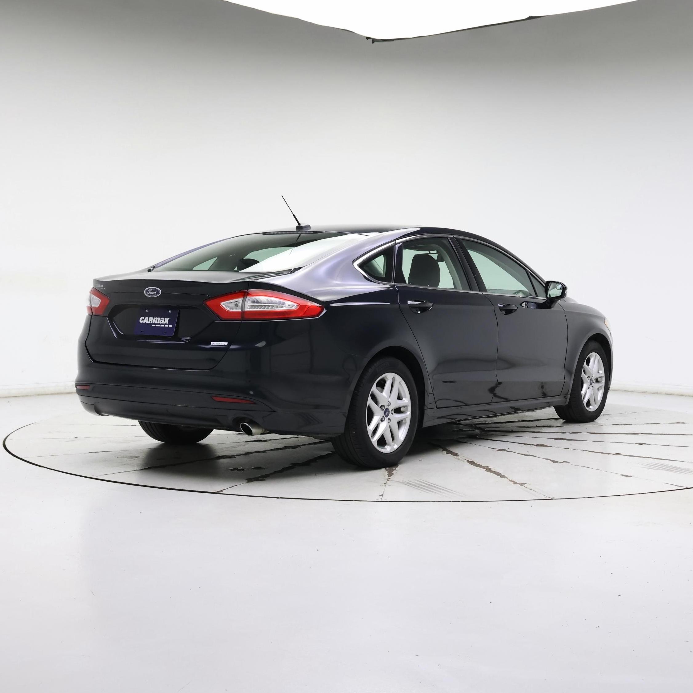 Thumbnail: 2014 Ford Fusion - 8