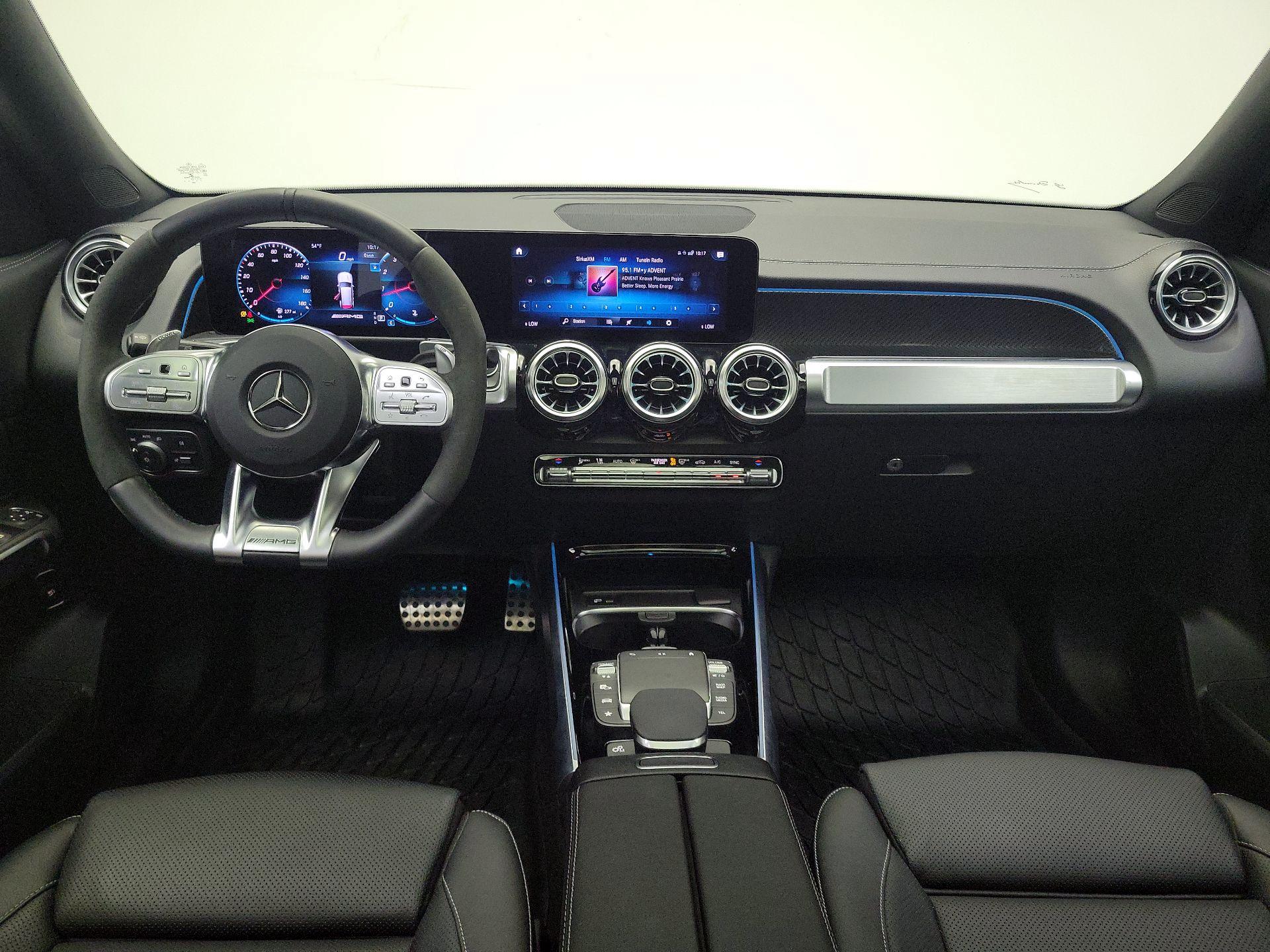 Thumbnail: 2022 Mercedes-Benz GLB - 9