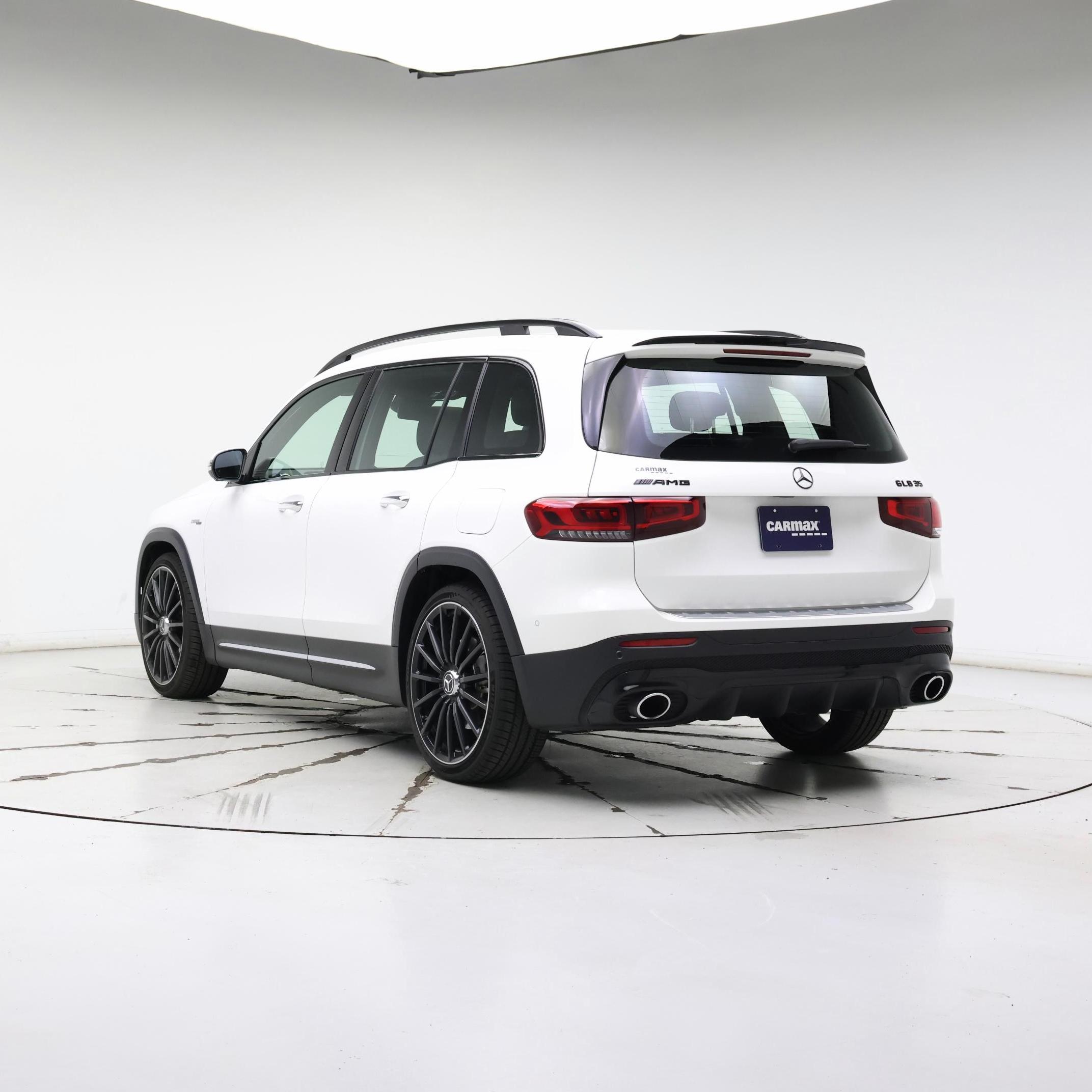 Thumbnail: 2022 Mercedes-Benz GLB - 2