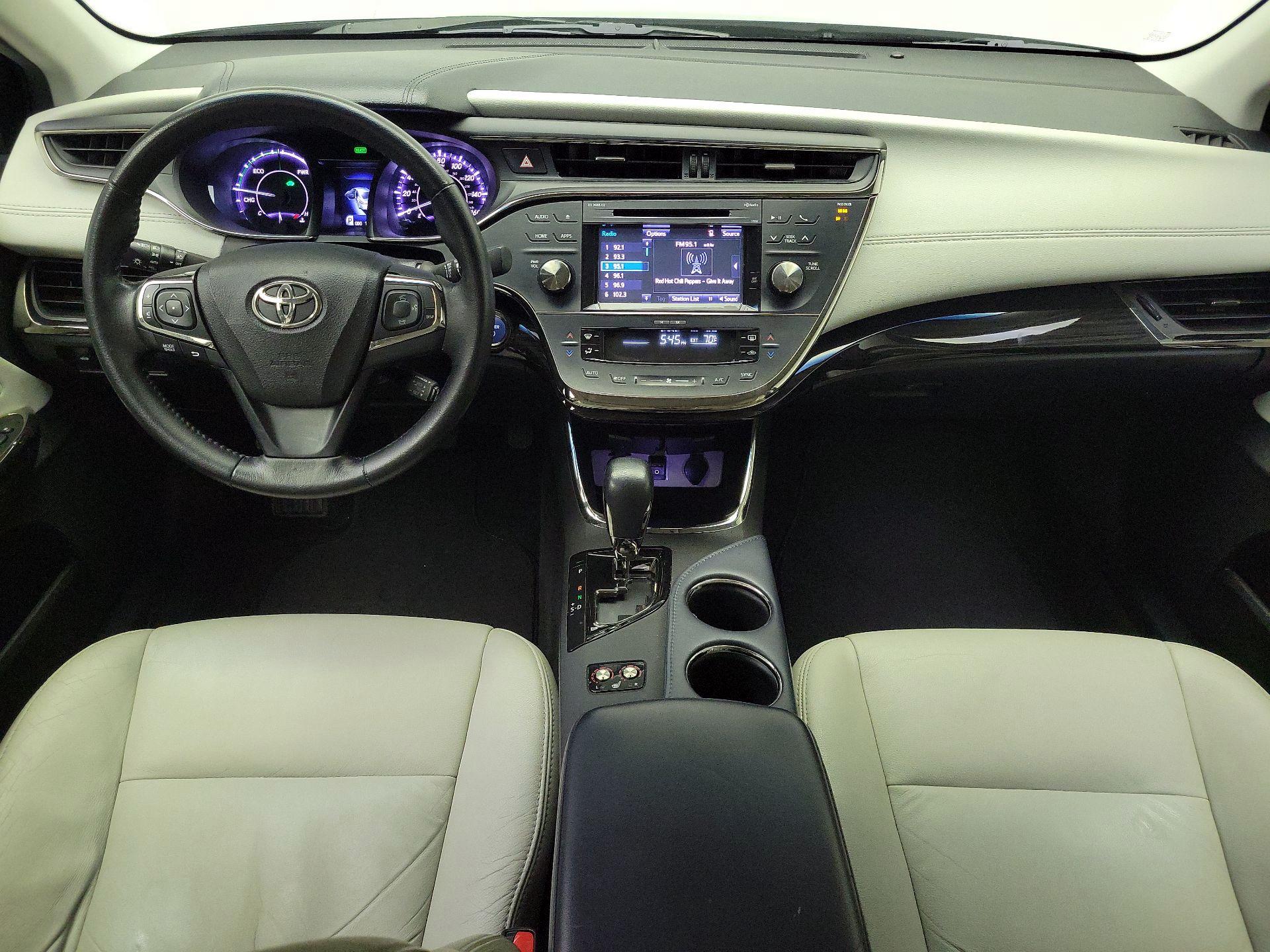 Thumbnail: 2015 Toyota Avalon - 9