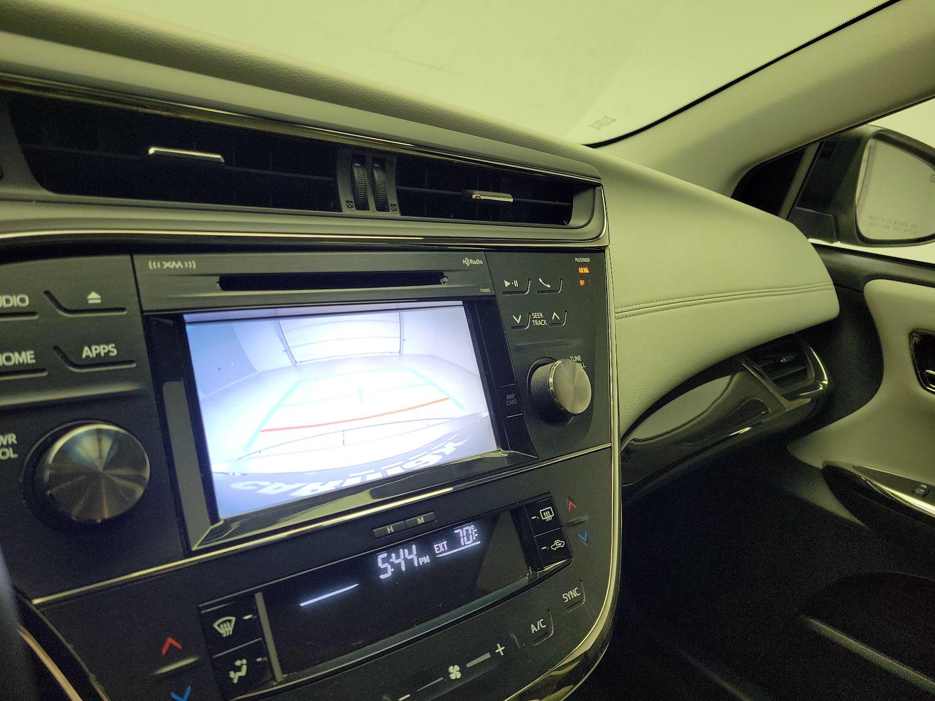 Thumbnail: 2015 Toyota Avalon - 14