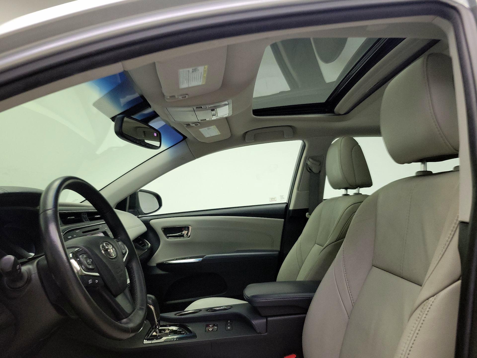 Thumbnail: 2015 Toyota Avalon - 19