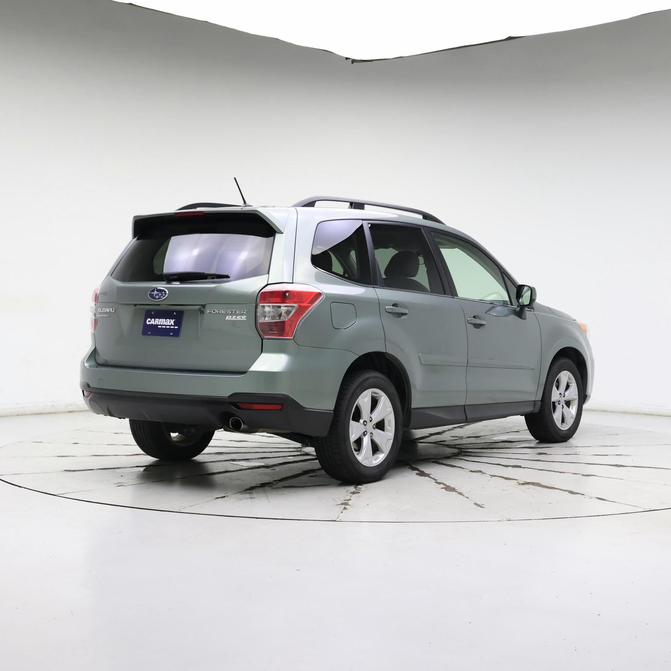 Thumbnail: 2015 Subaru Forester - 8
