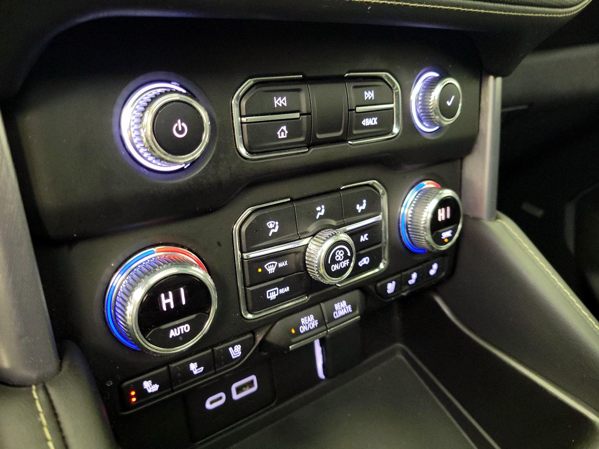 Thumbnail: 2022 GMC Yukon - 17