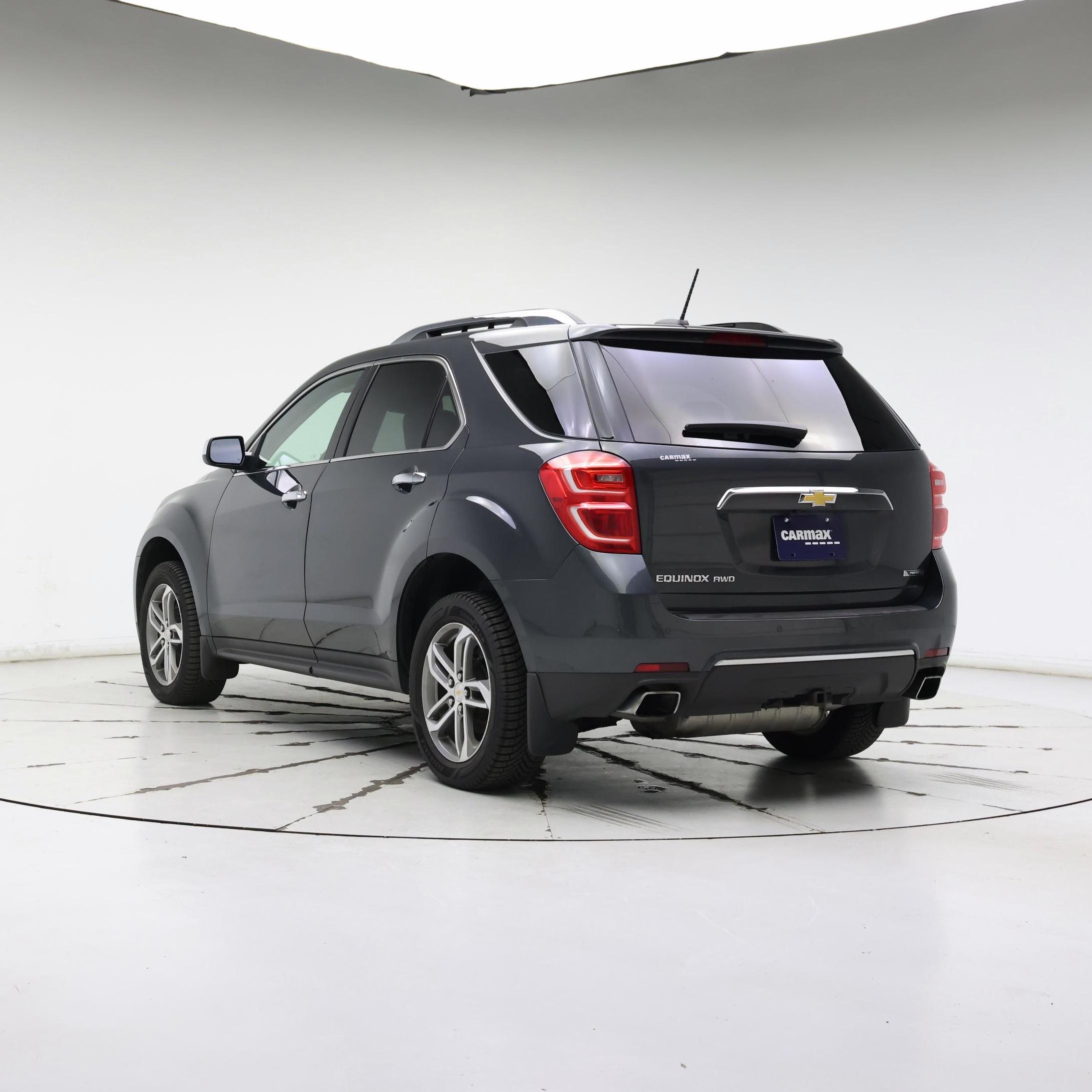 Thumbnail: 2017 Chevrolet Equinox - 2