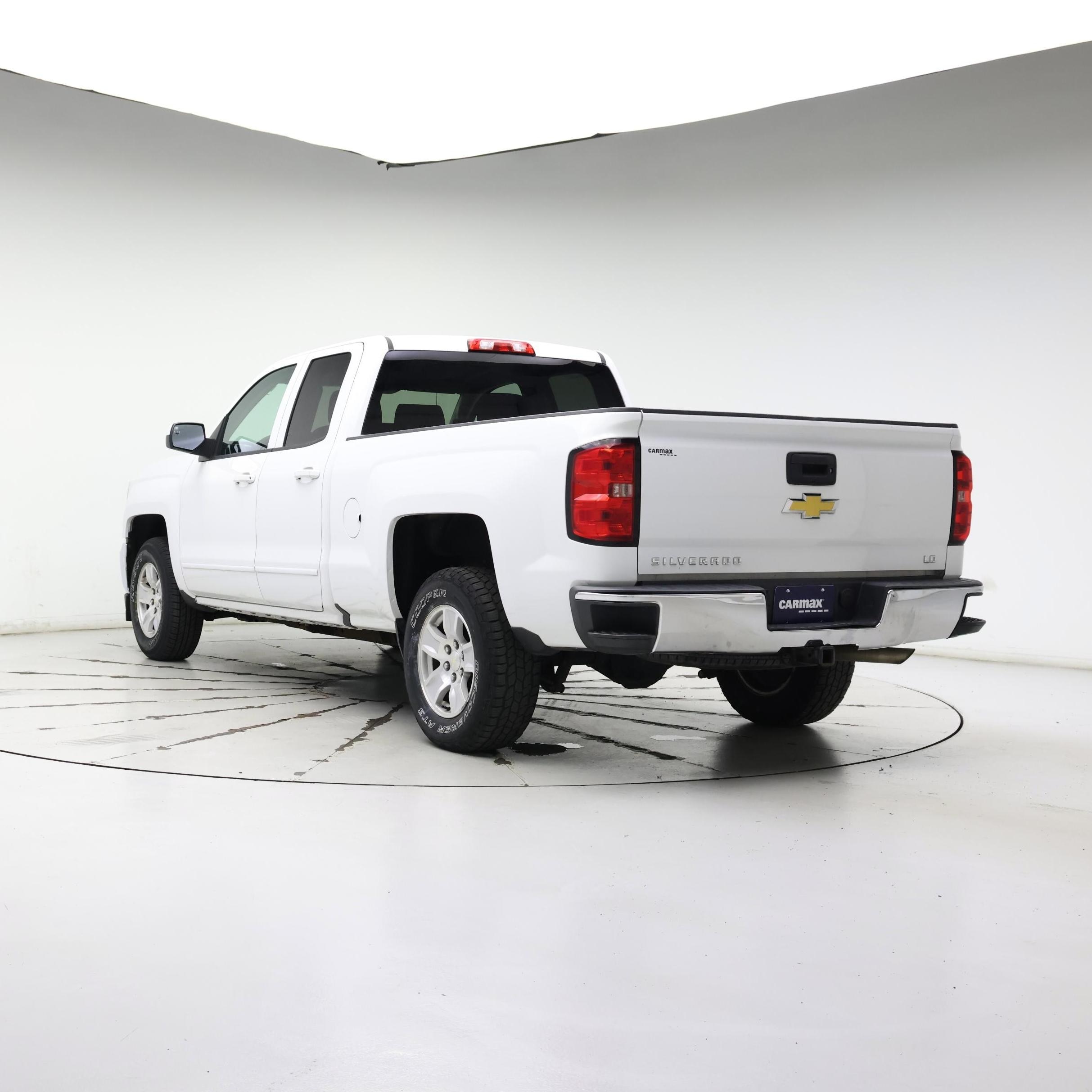 Thumbnail: 2019 Chevrolet Silverado 1500 - 2