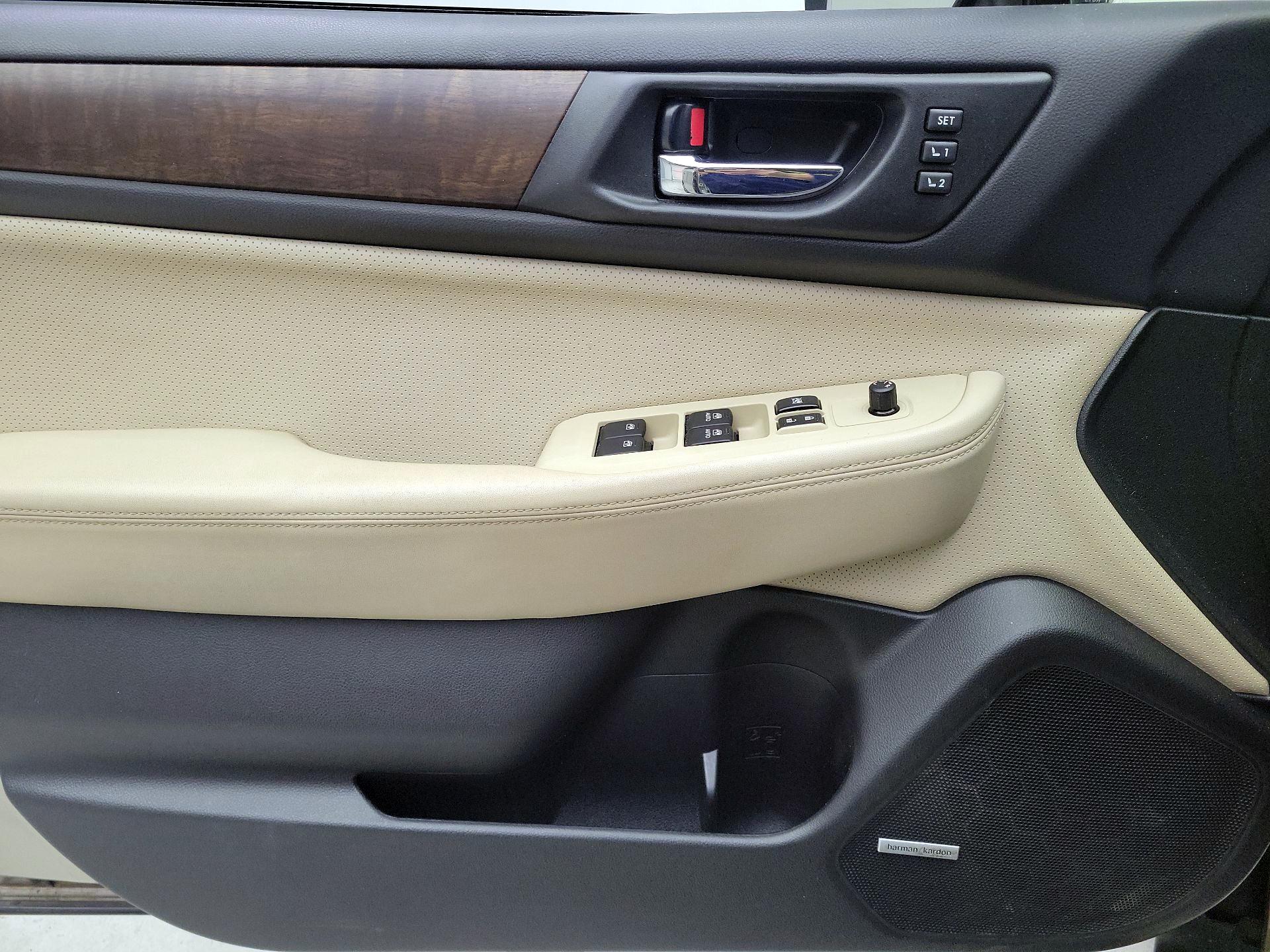 Thumbnail: 2015 Subaru Outback - 12