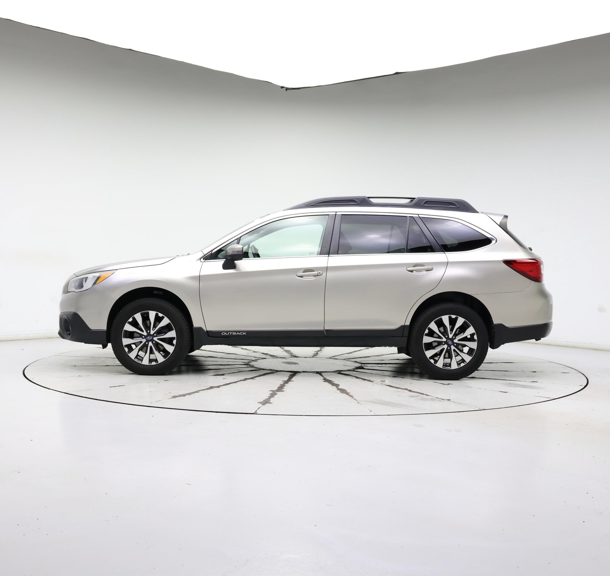 Thumbnail: 2015 Subaru Outback - 3