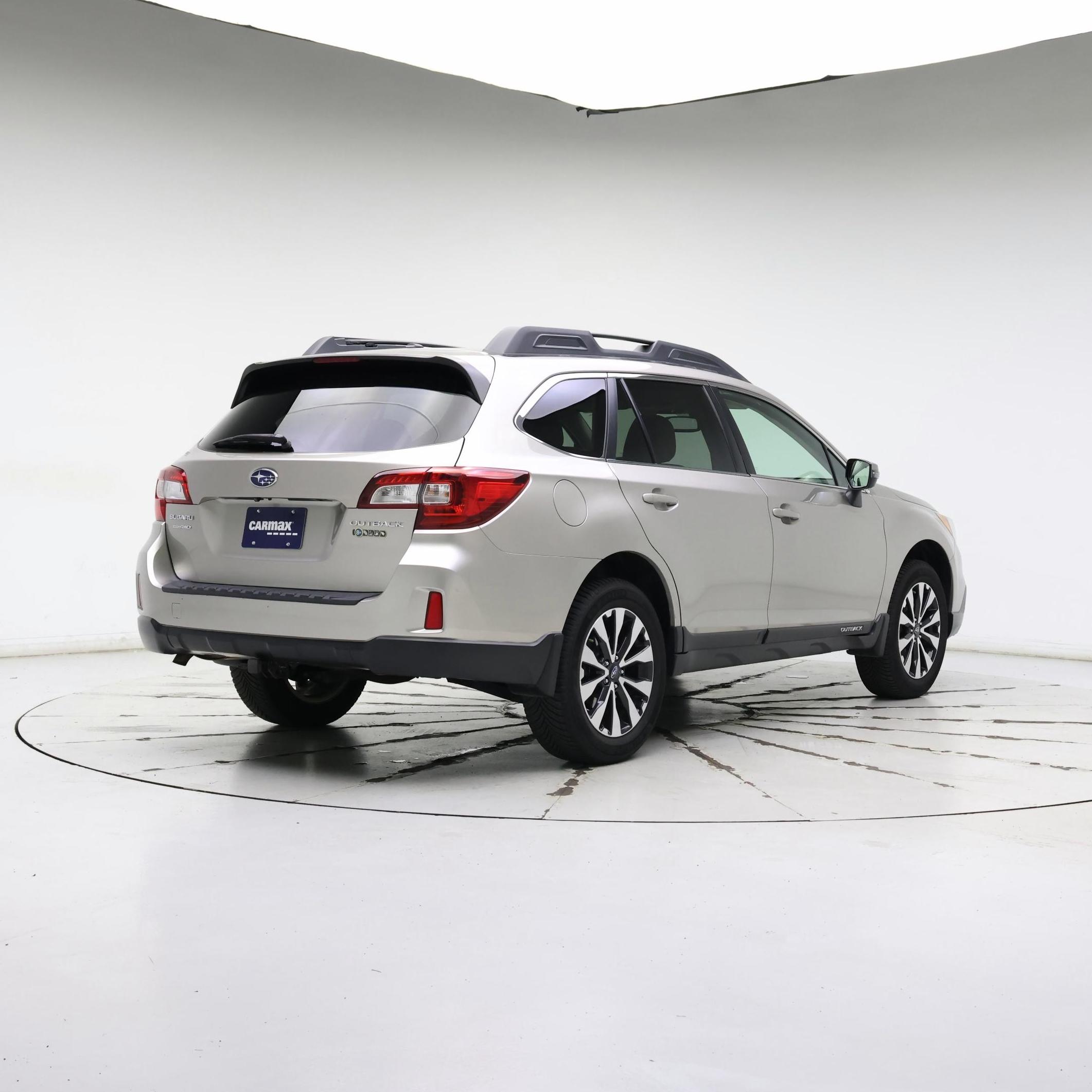 Thumbnail: 2015 Subaru Outback - 8