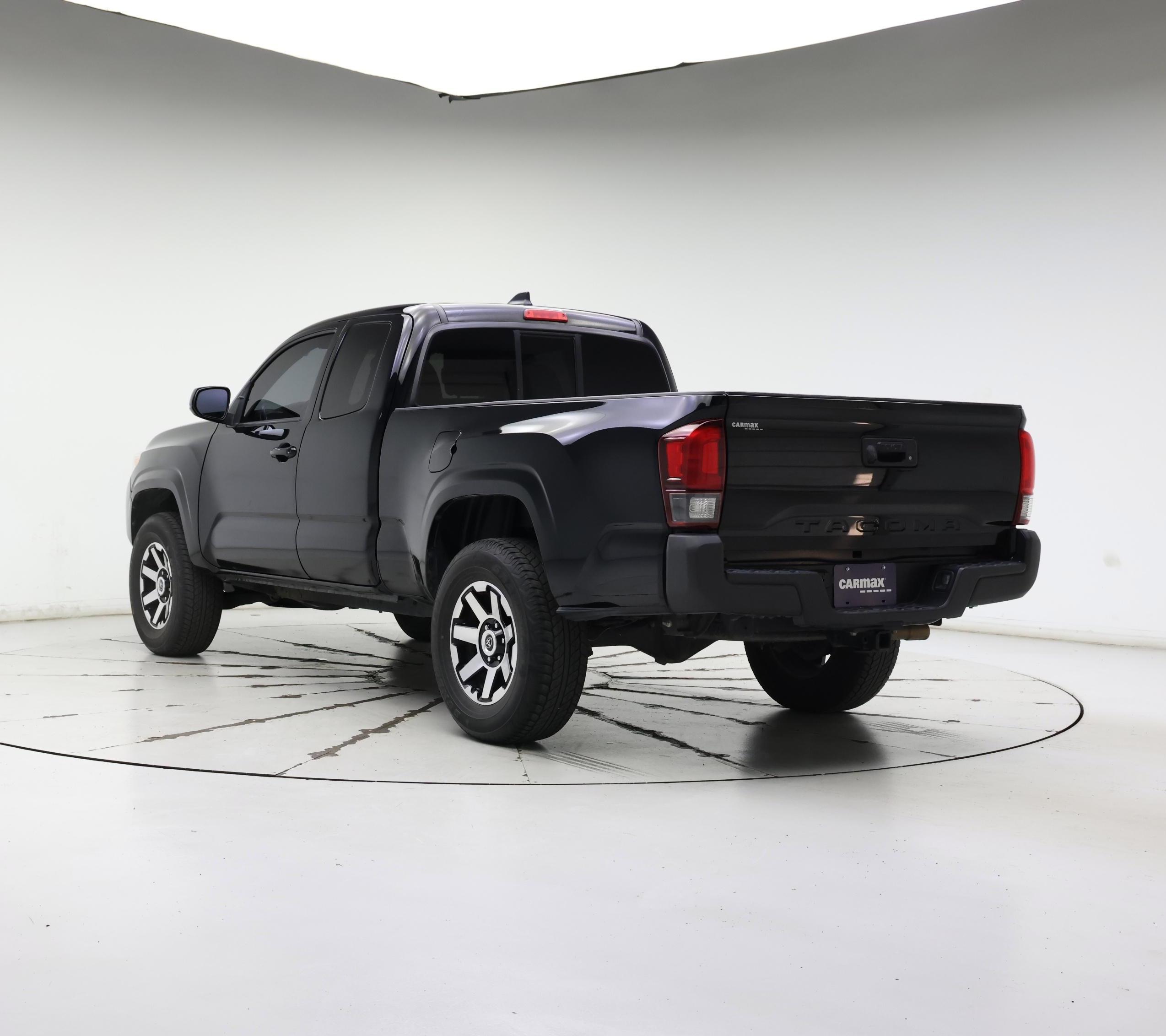 Thumbnail: 2020 Toyota Tacoma - 2