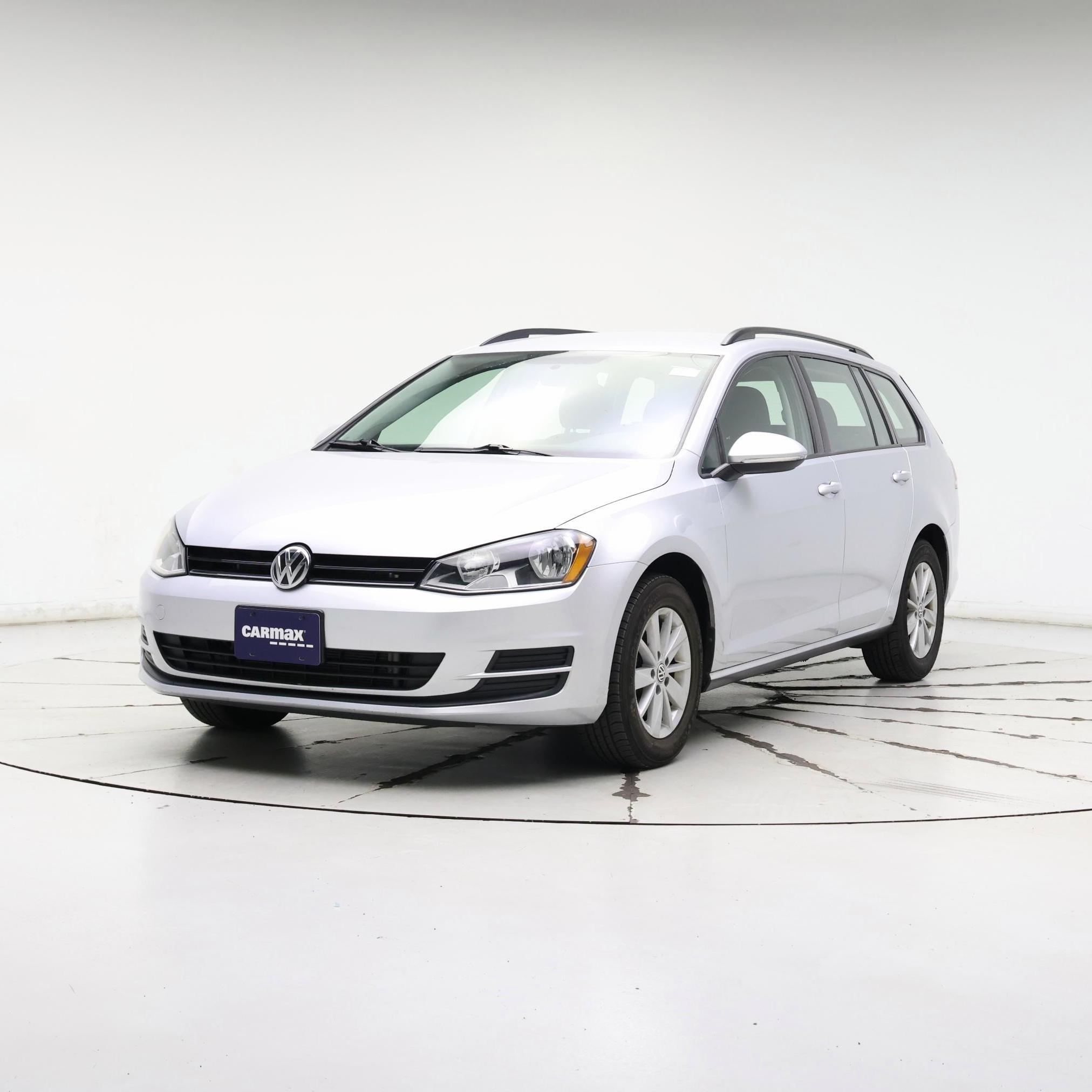 Thumbnail: 2016 Volkswagen Golf - 4