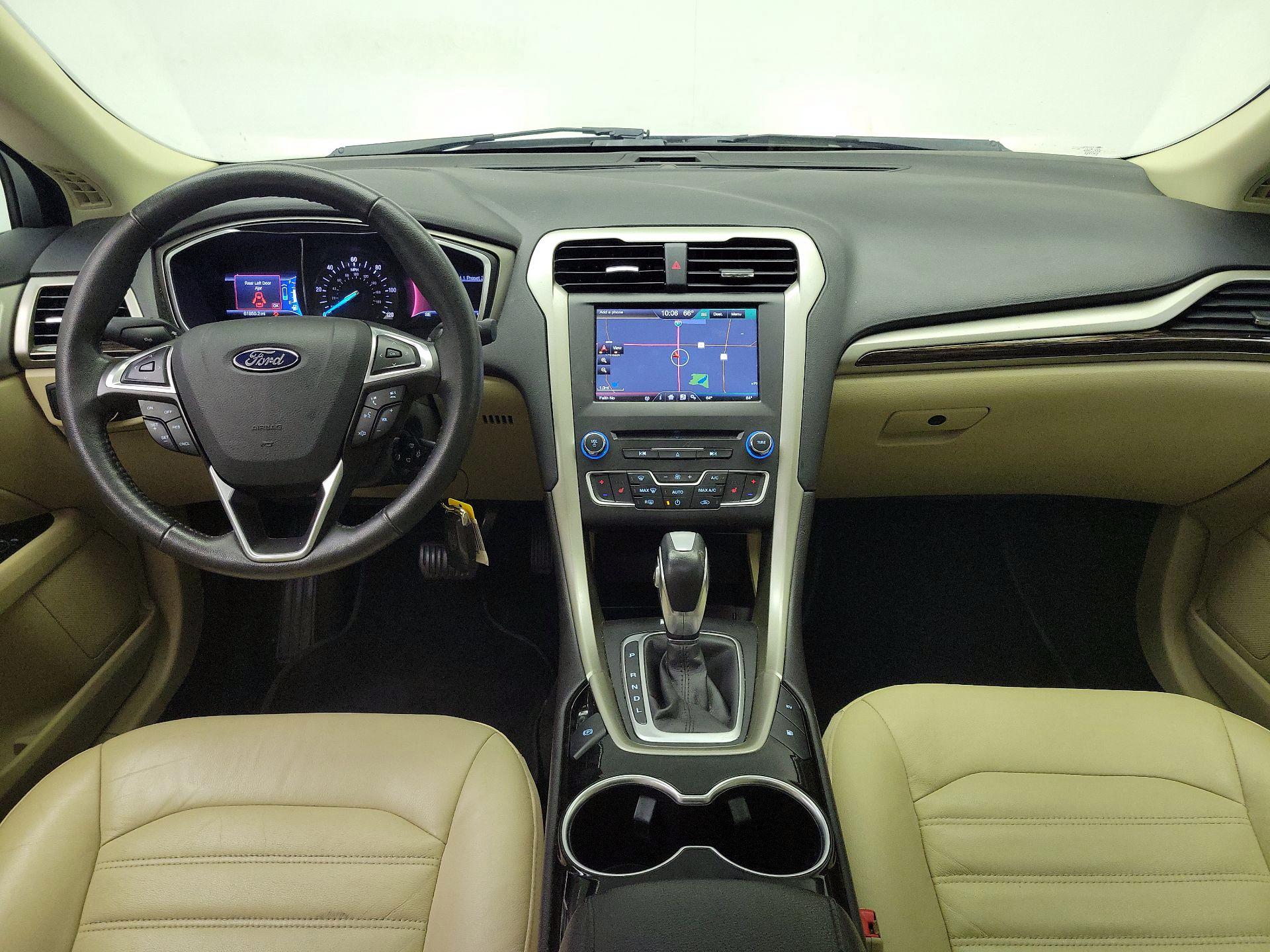 Thumbnail: 2016 Ford Fusion - 9