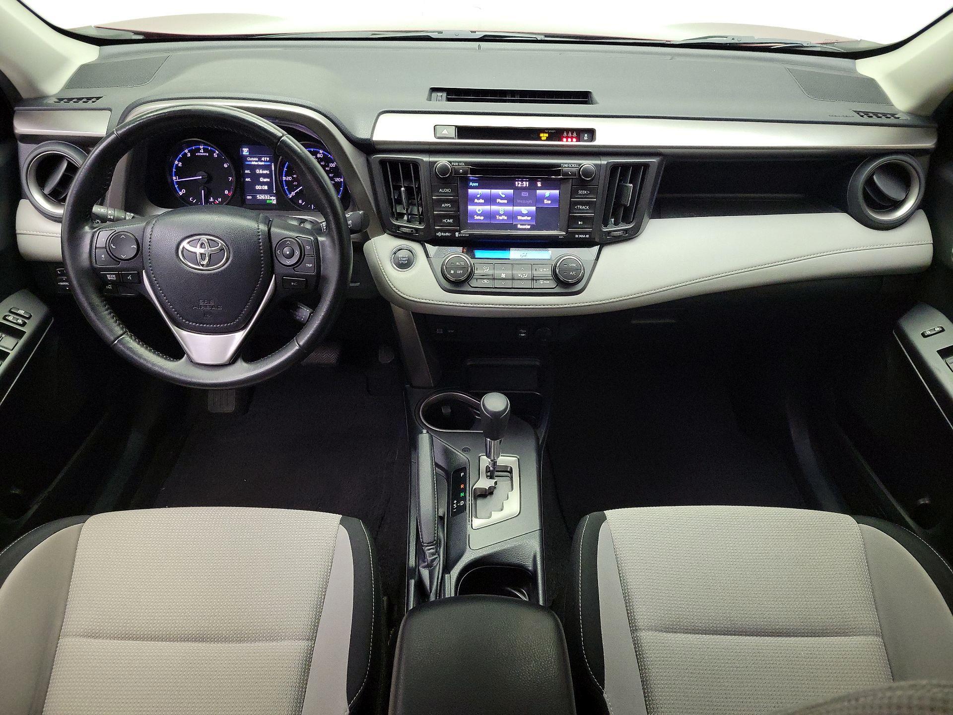 Thumbnail: 2018 Toyota RAV4 - 9