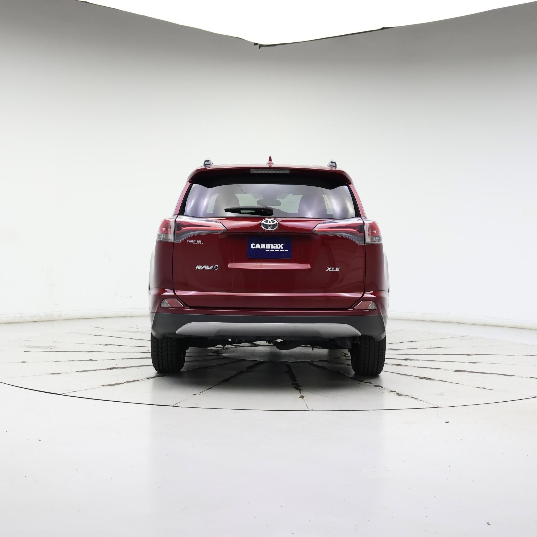 Thumbnail: 2018 Toyota RAV4 - 6