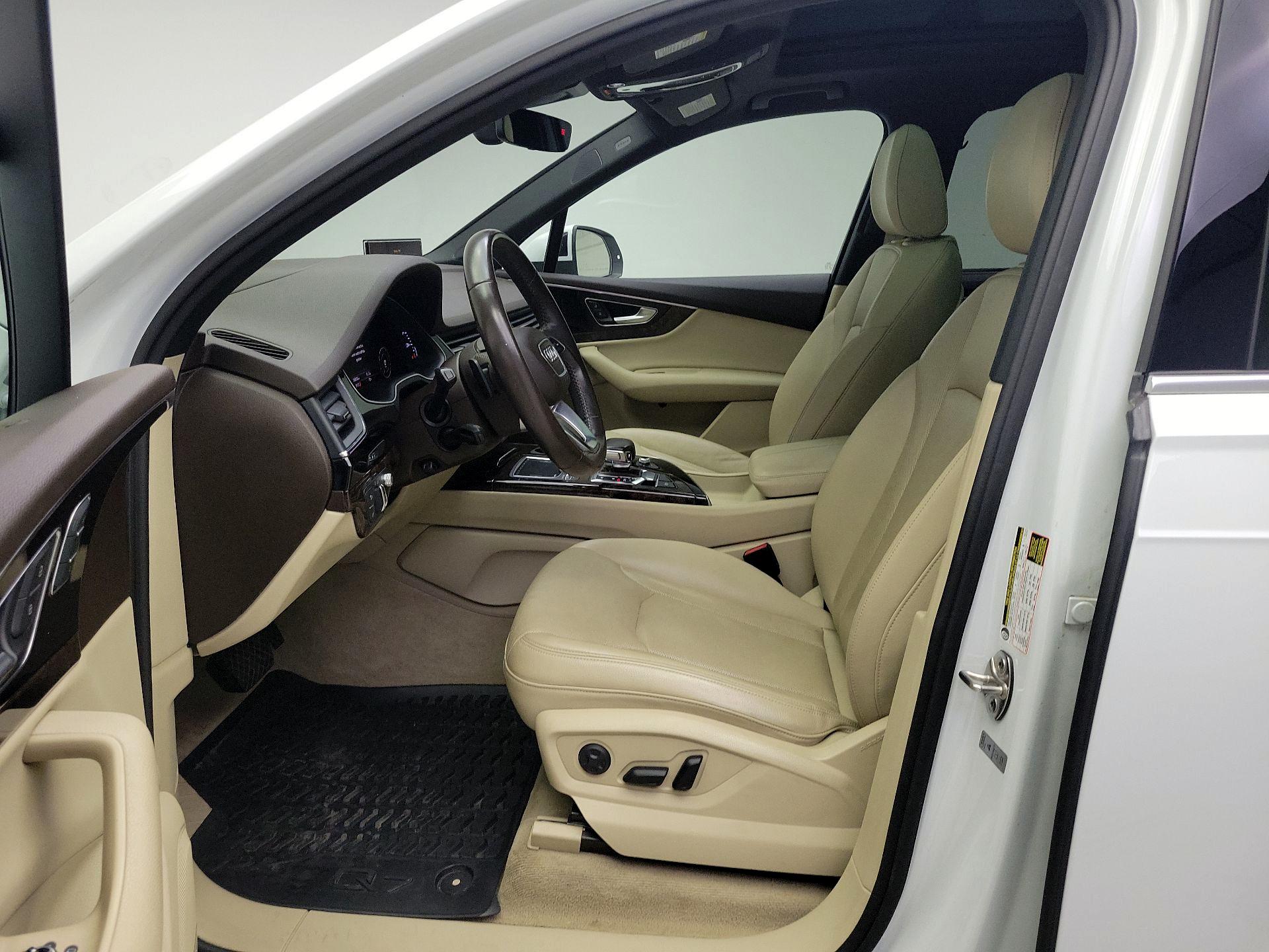 Thumbnail: 2018 Audi Q7 - 11