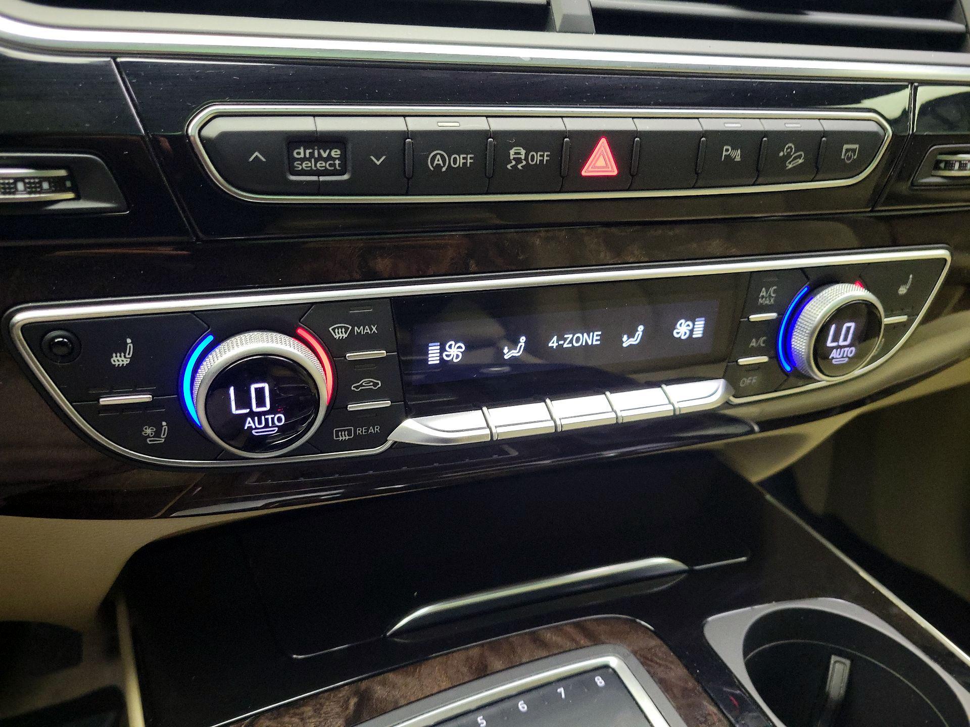 Thumbnail: 2018 Audi Q7 - 17