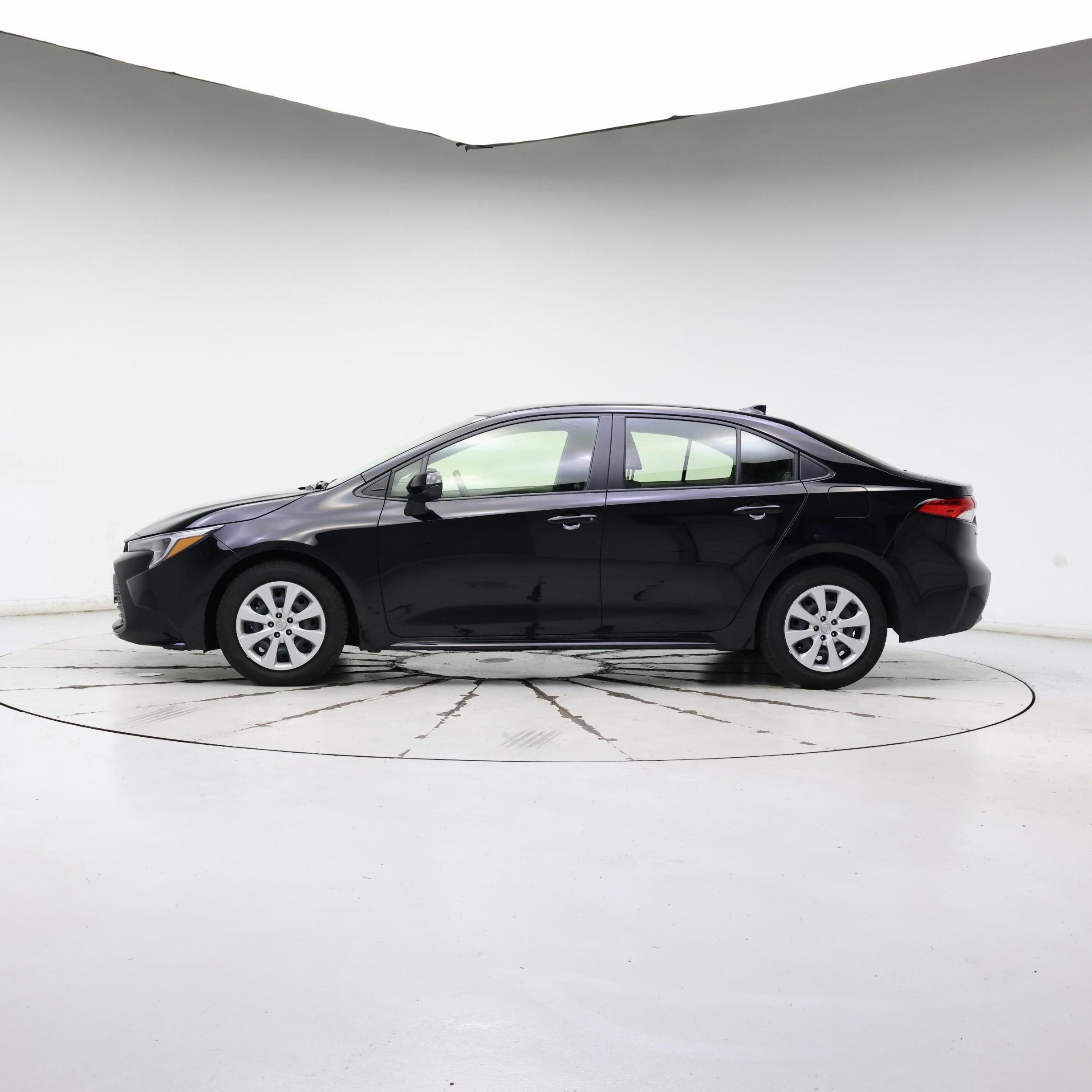 Thumbnail: 2025 Toyota Corolla - 3