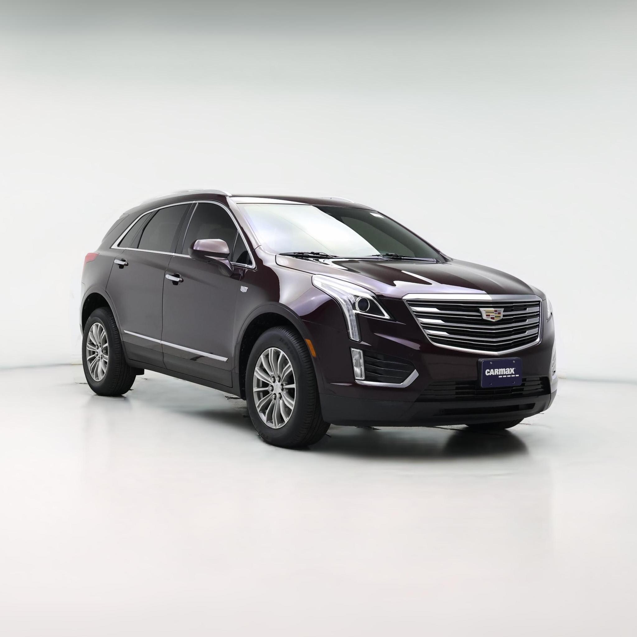 Thumbnail: 2017 Cadillac XT5 - 1