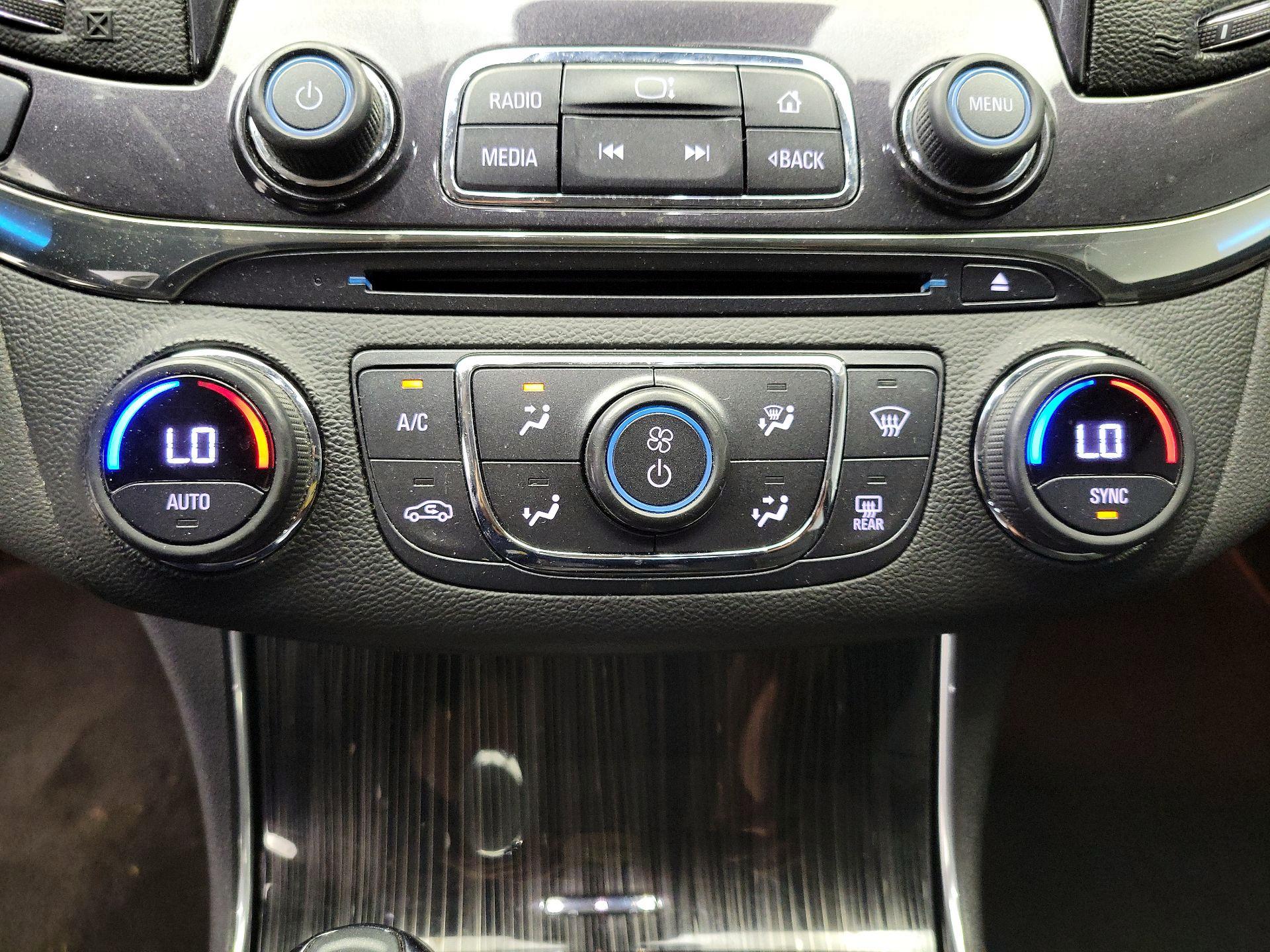 Thumbnail: 2016 Chevrolet Impala - 15