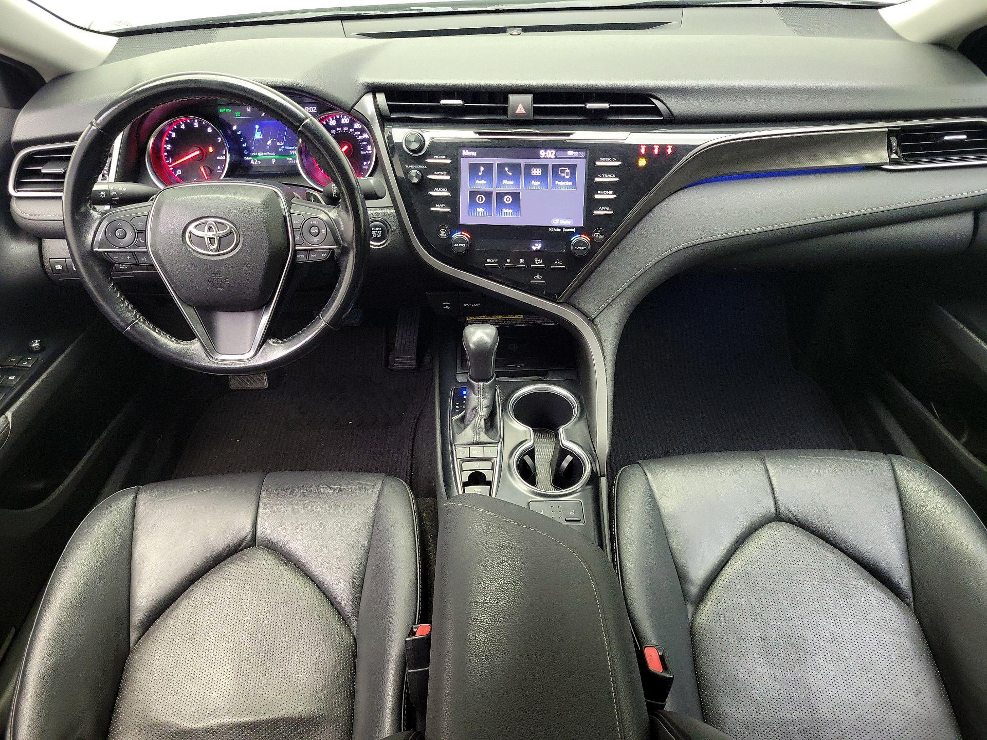 Thumbnail: 2019 Toyota Camry - 9