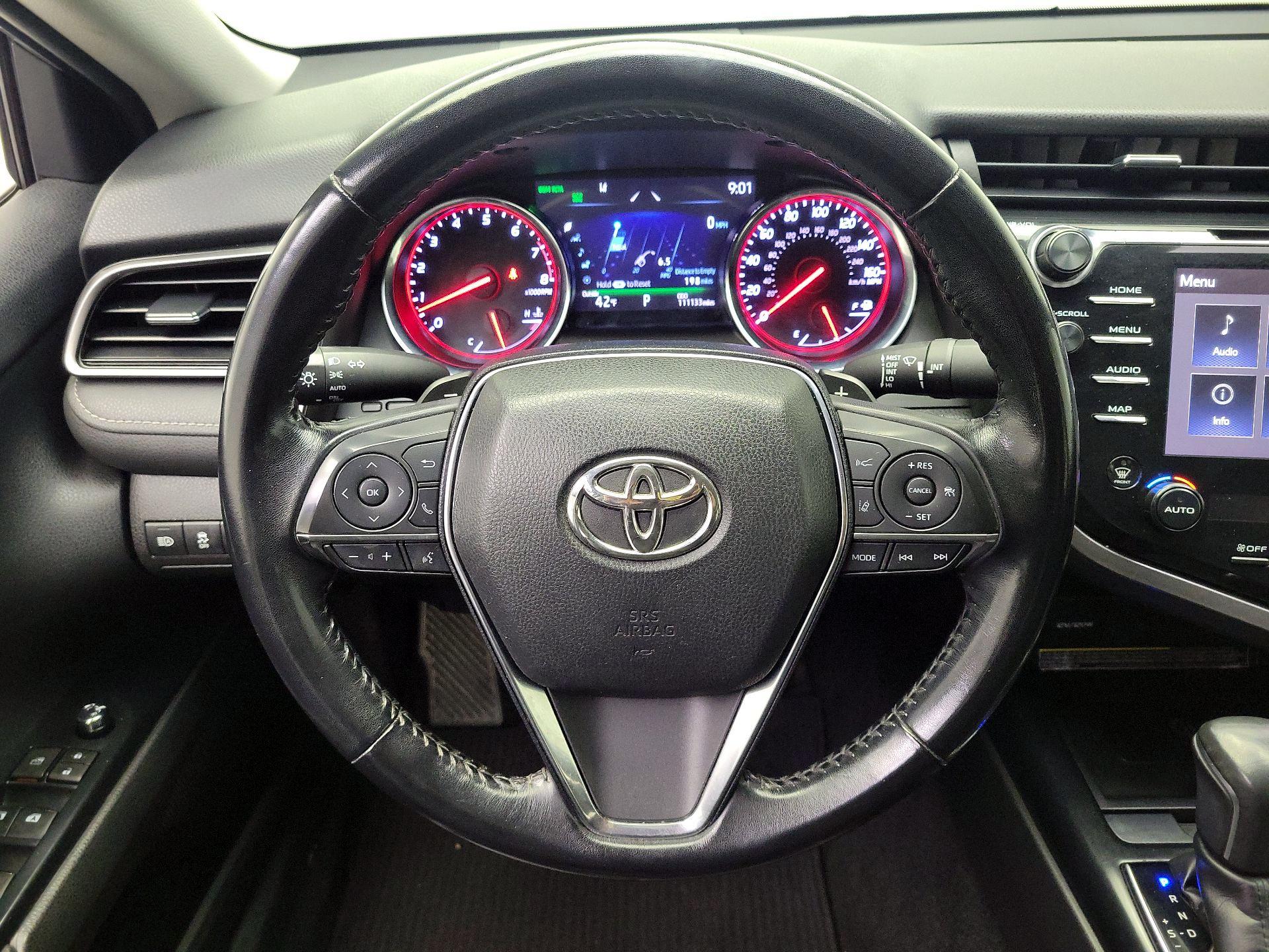 Thumbnail: 2019 Toyota Camry - 10