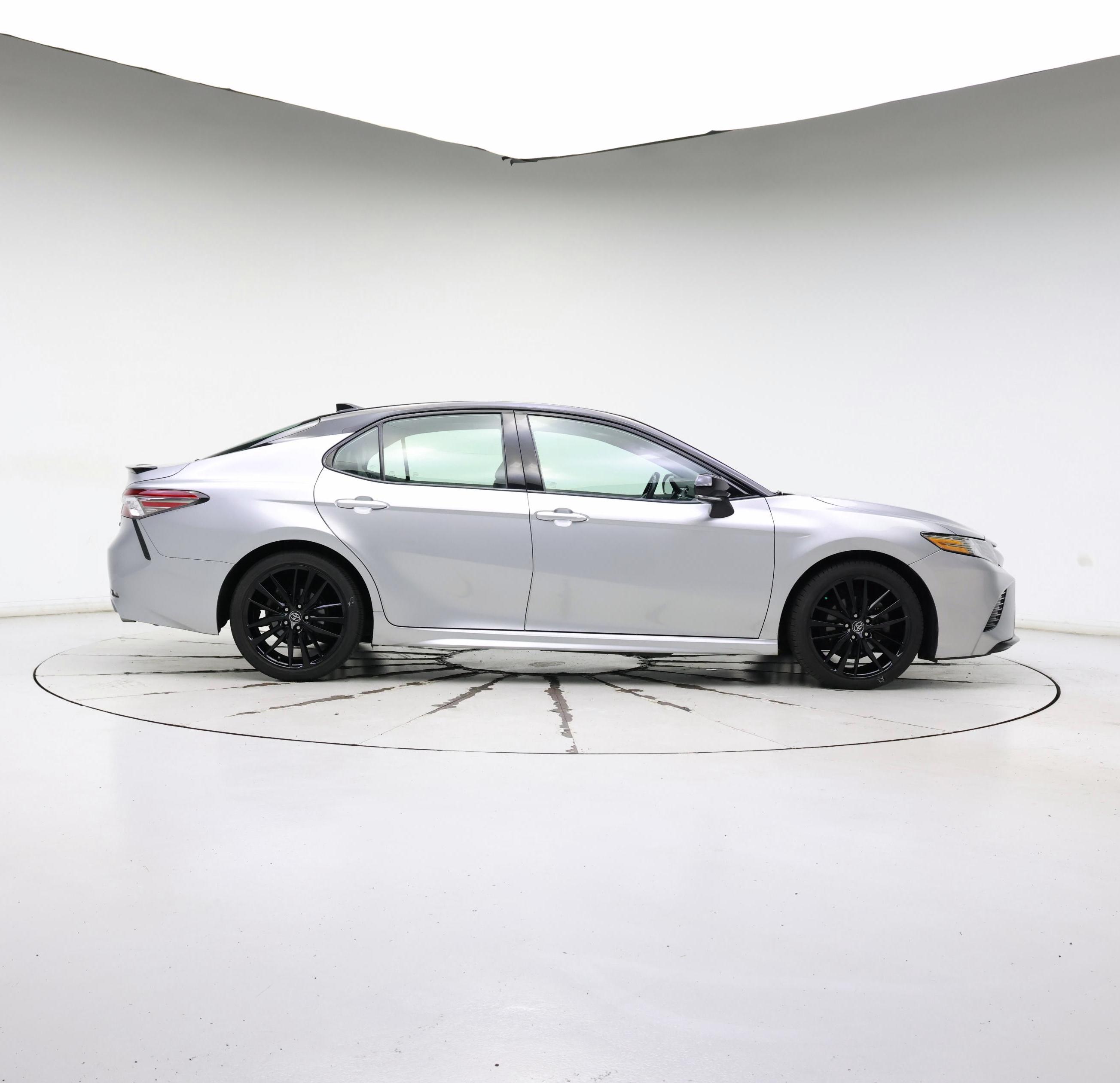 Thumbnail: 2019 Toyota Camry - 7