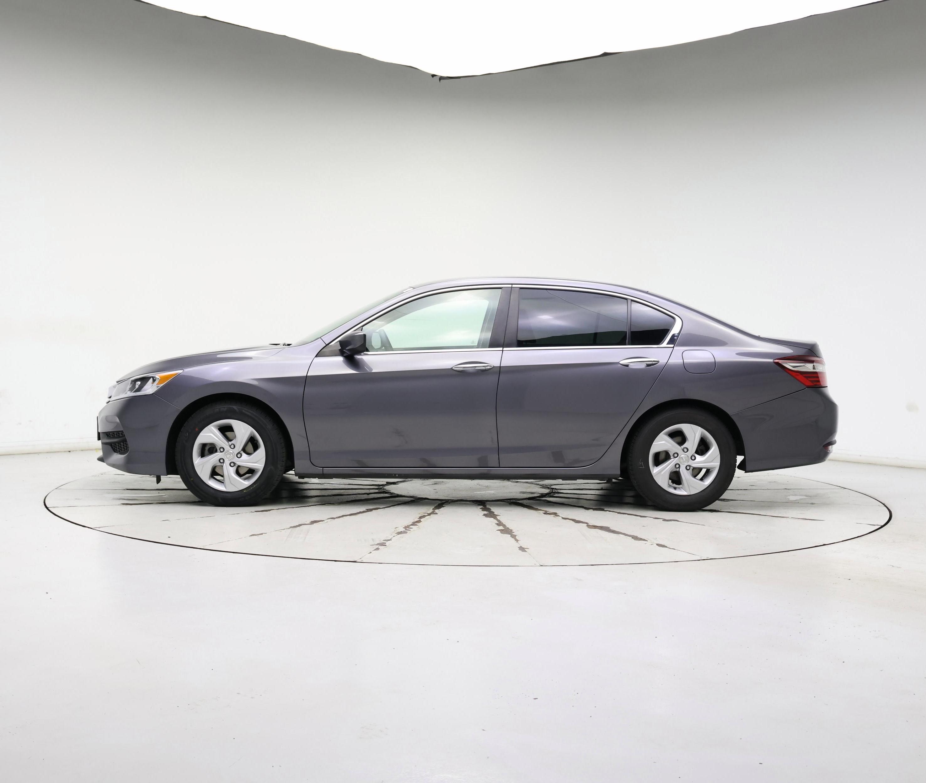 Thumbnail: 2017 Honda Accord - 3