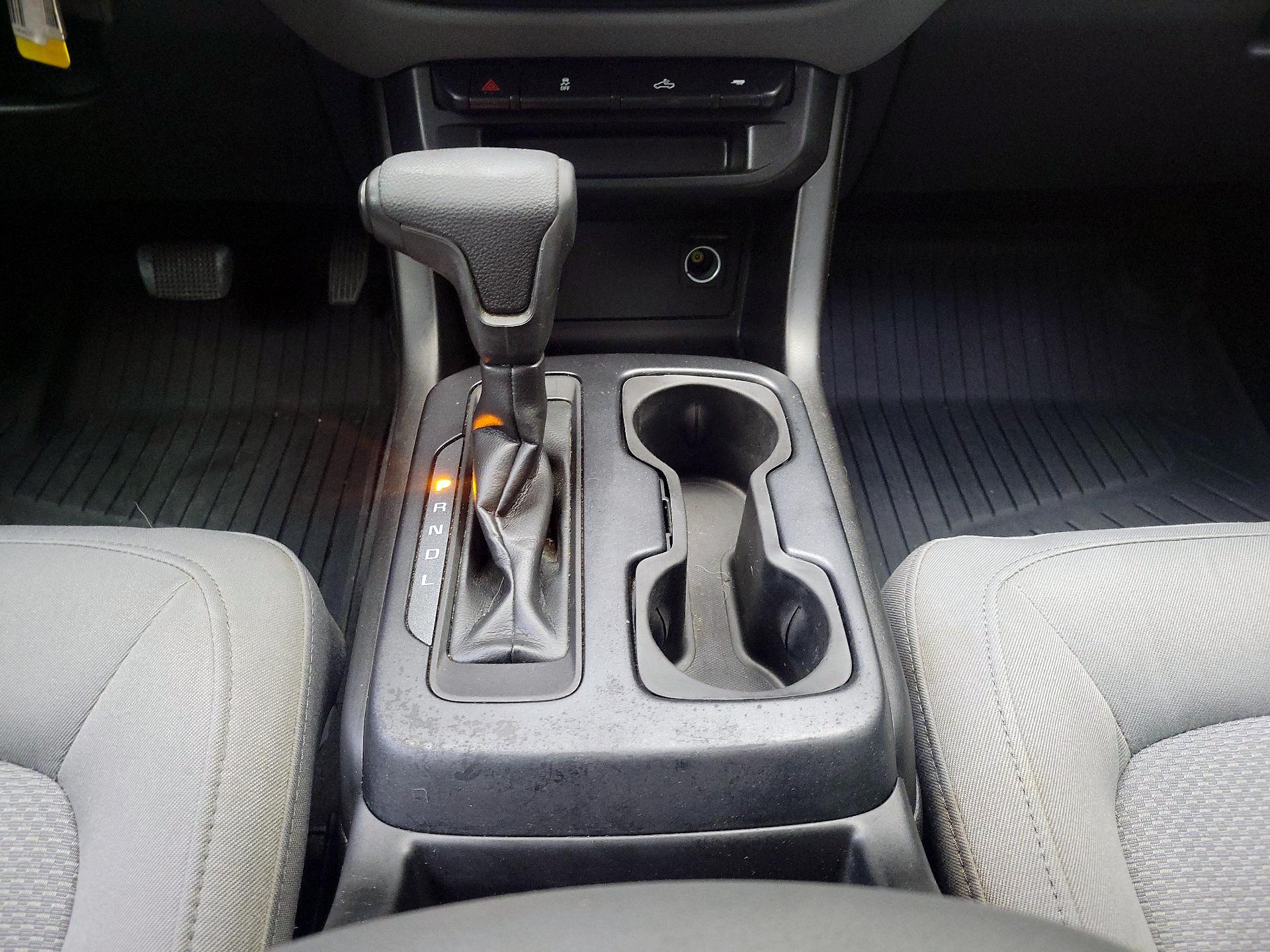 Thumbnail: 2021 Chevrolet Colorado - 17